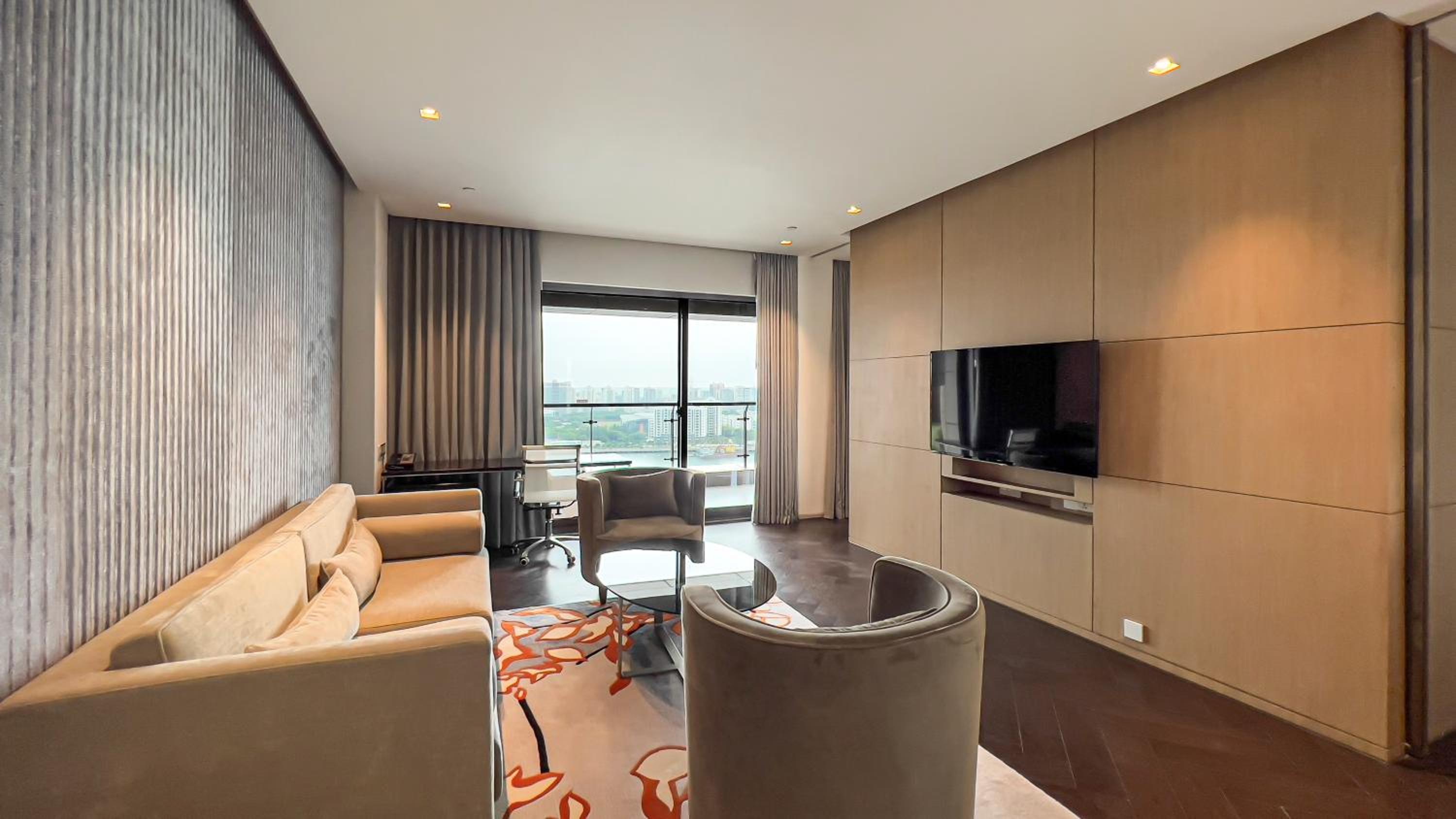 Panorama Suite - Photo 1