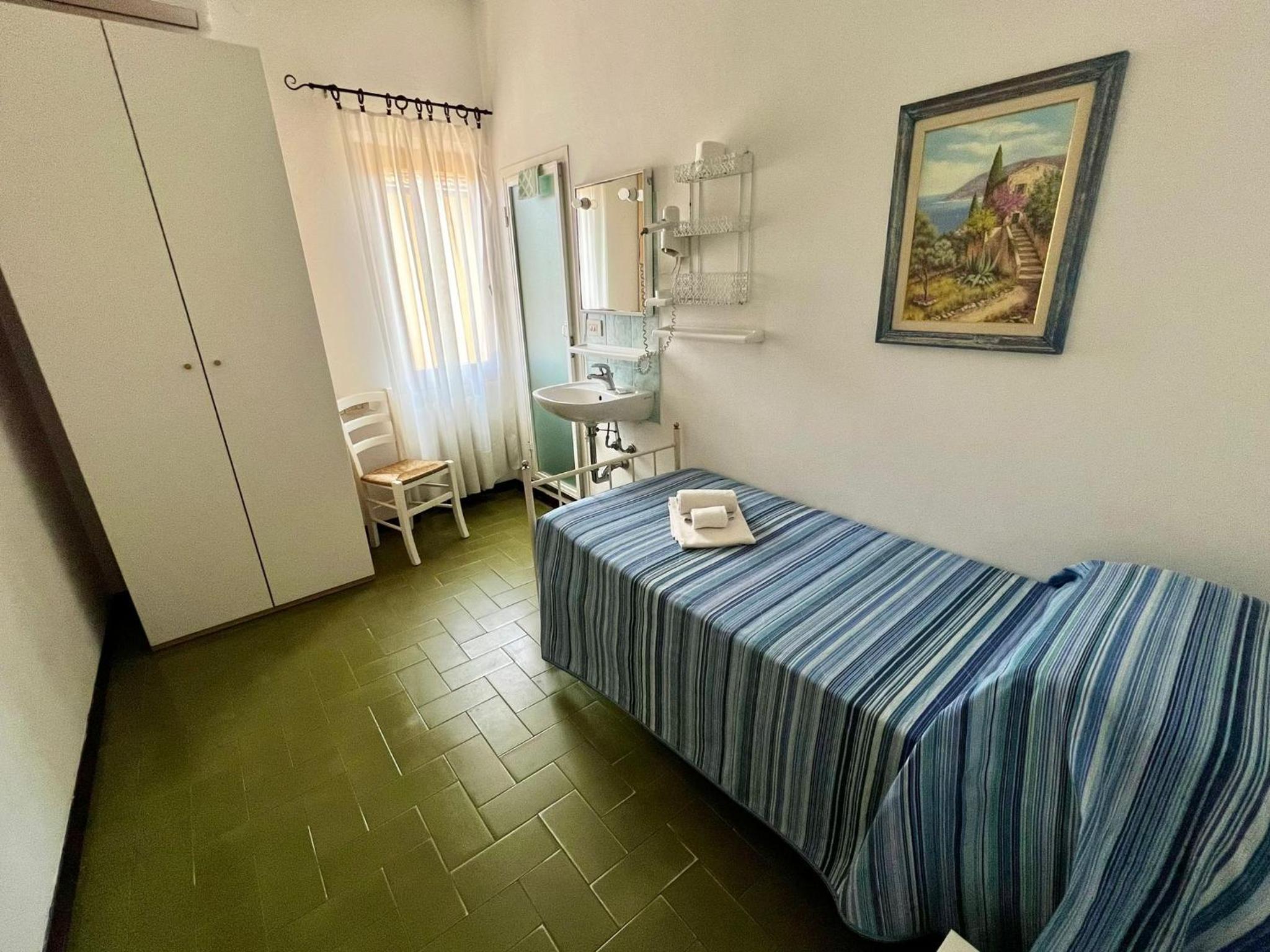 Economy Single Room photo 1