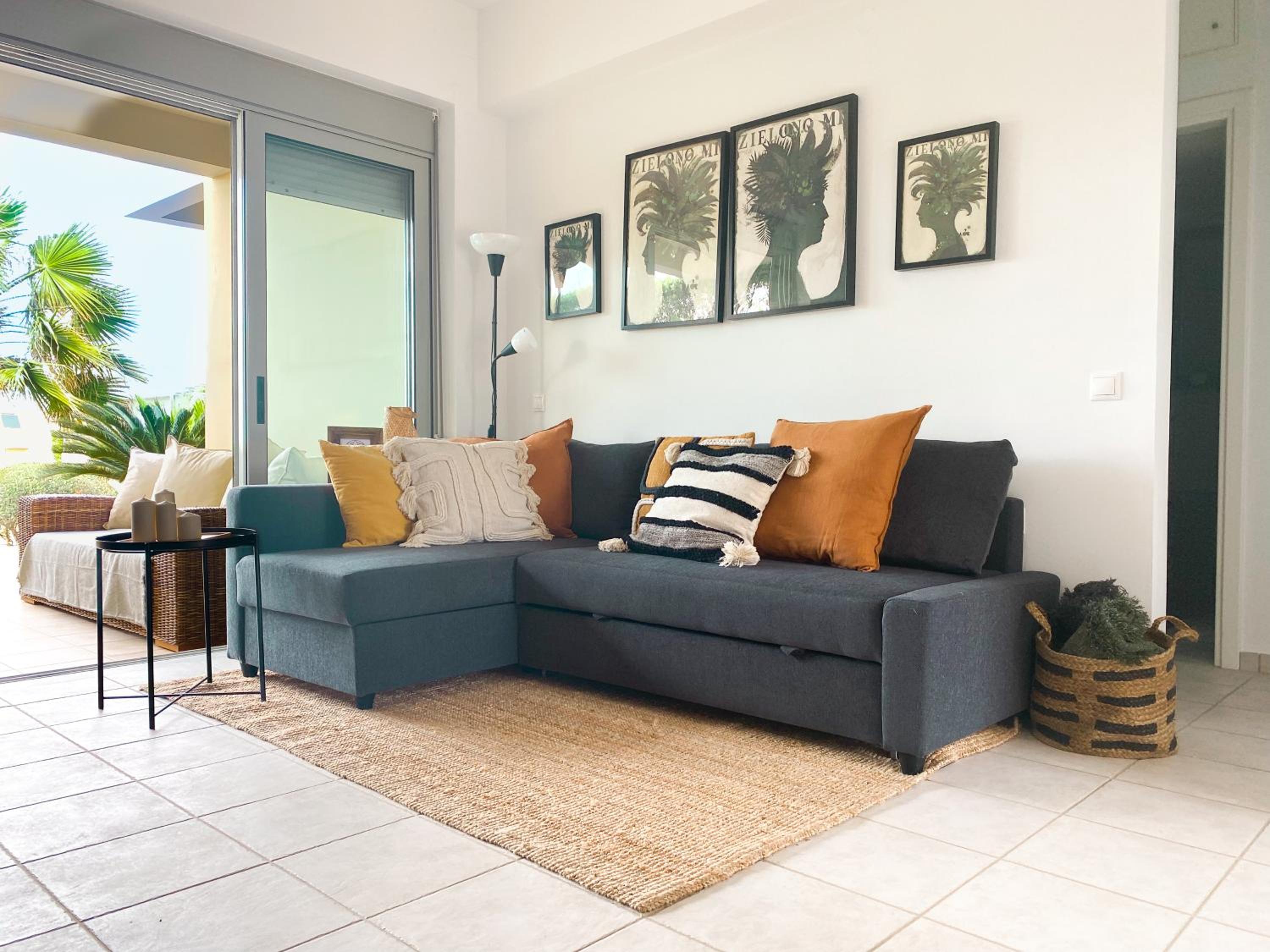 Apartment with Garden View
