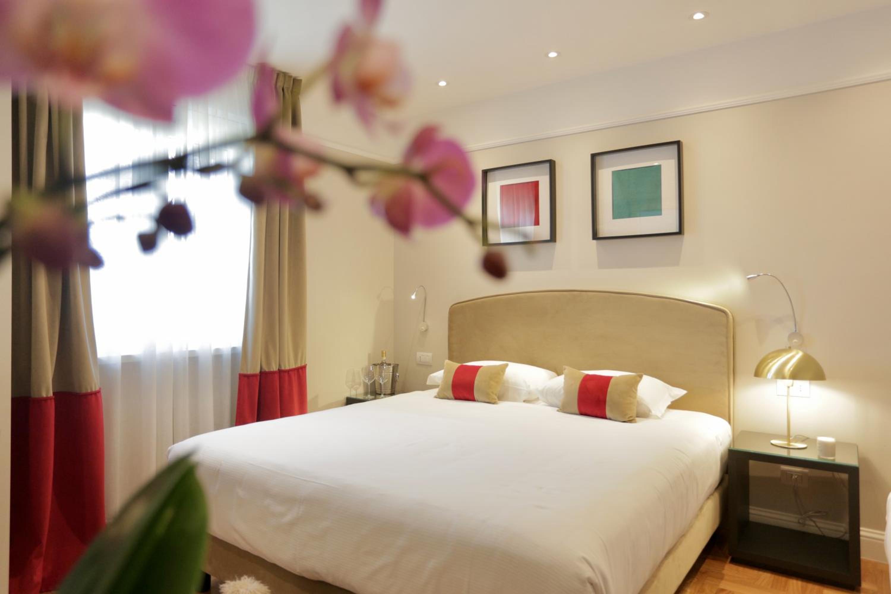 Superior Triple Room photo 2