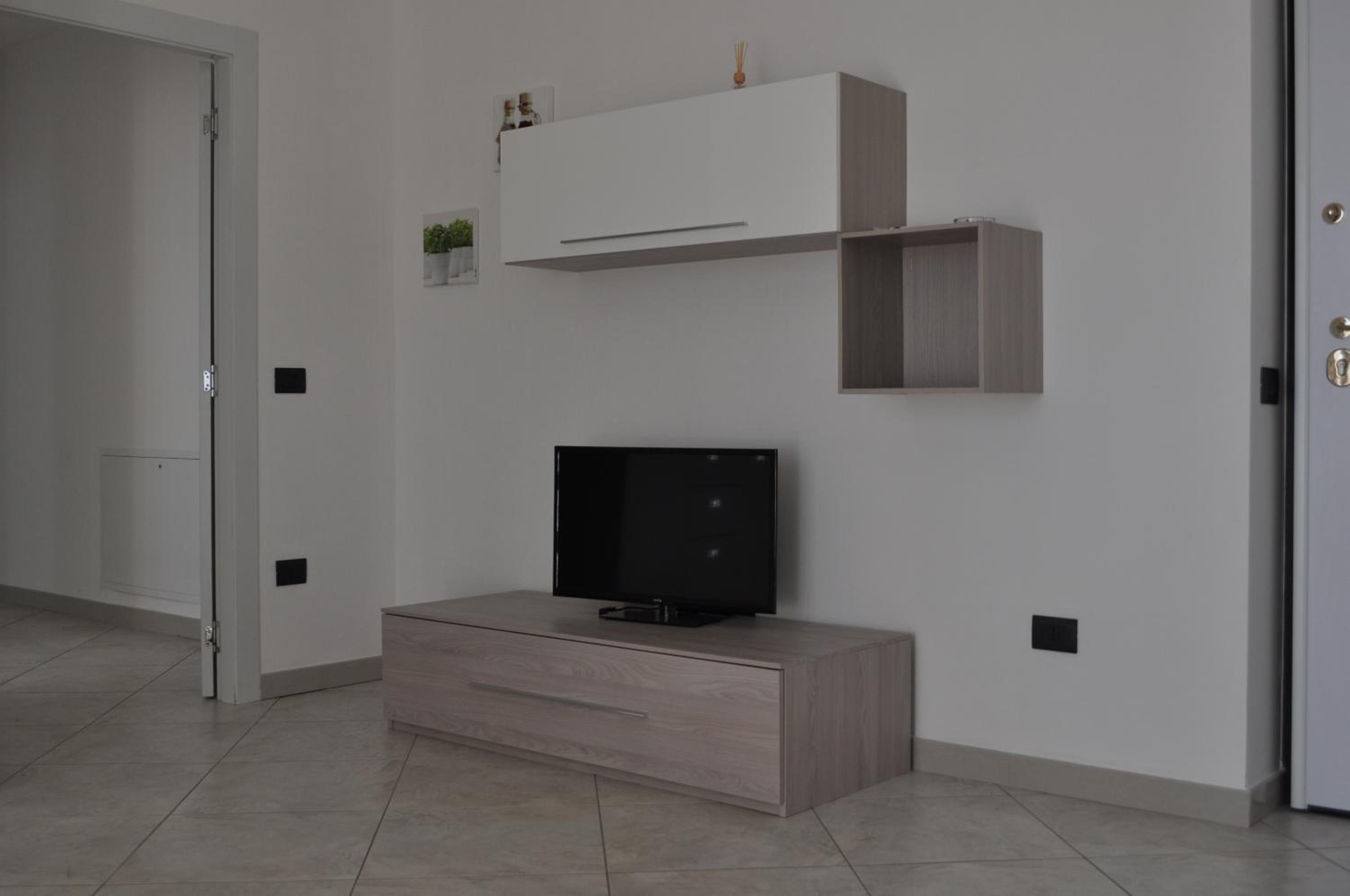 Two-Bedroom Apartment (4 Adults)