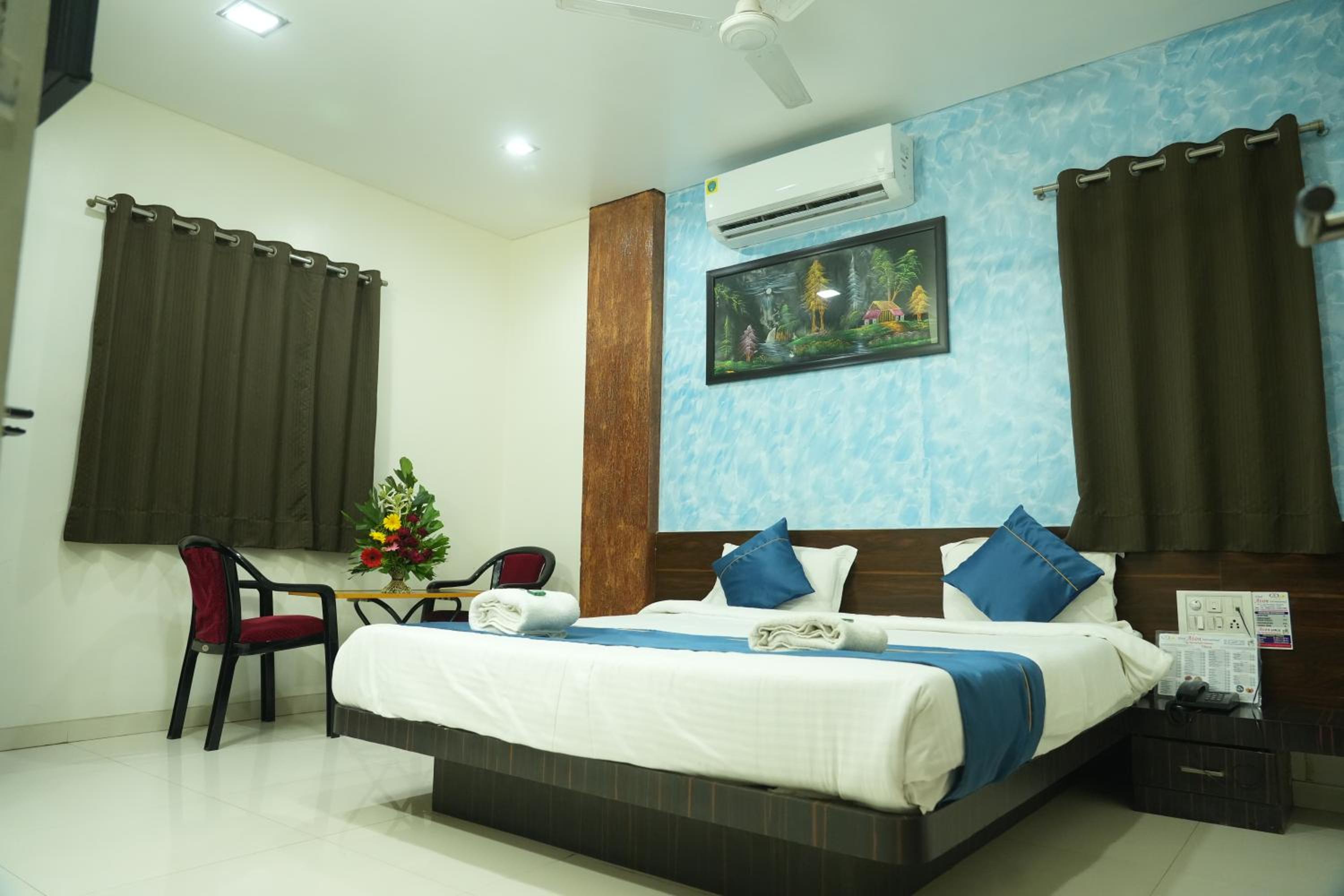 Standard King Room