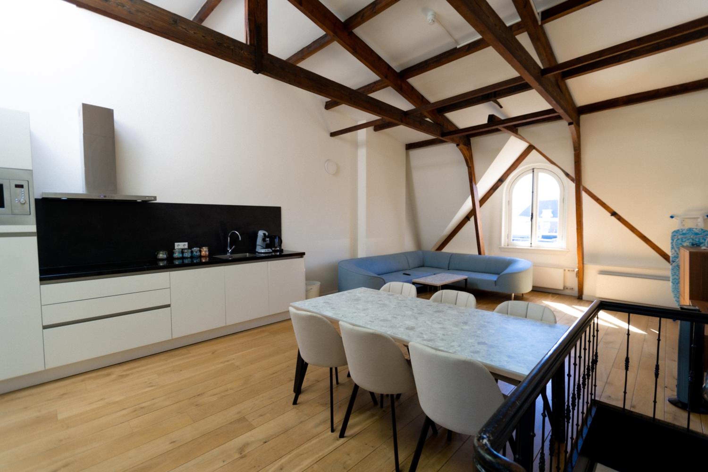 Three-Bedroom Apartment with one double bed photo 2