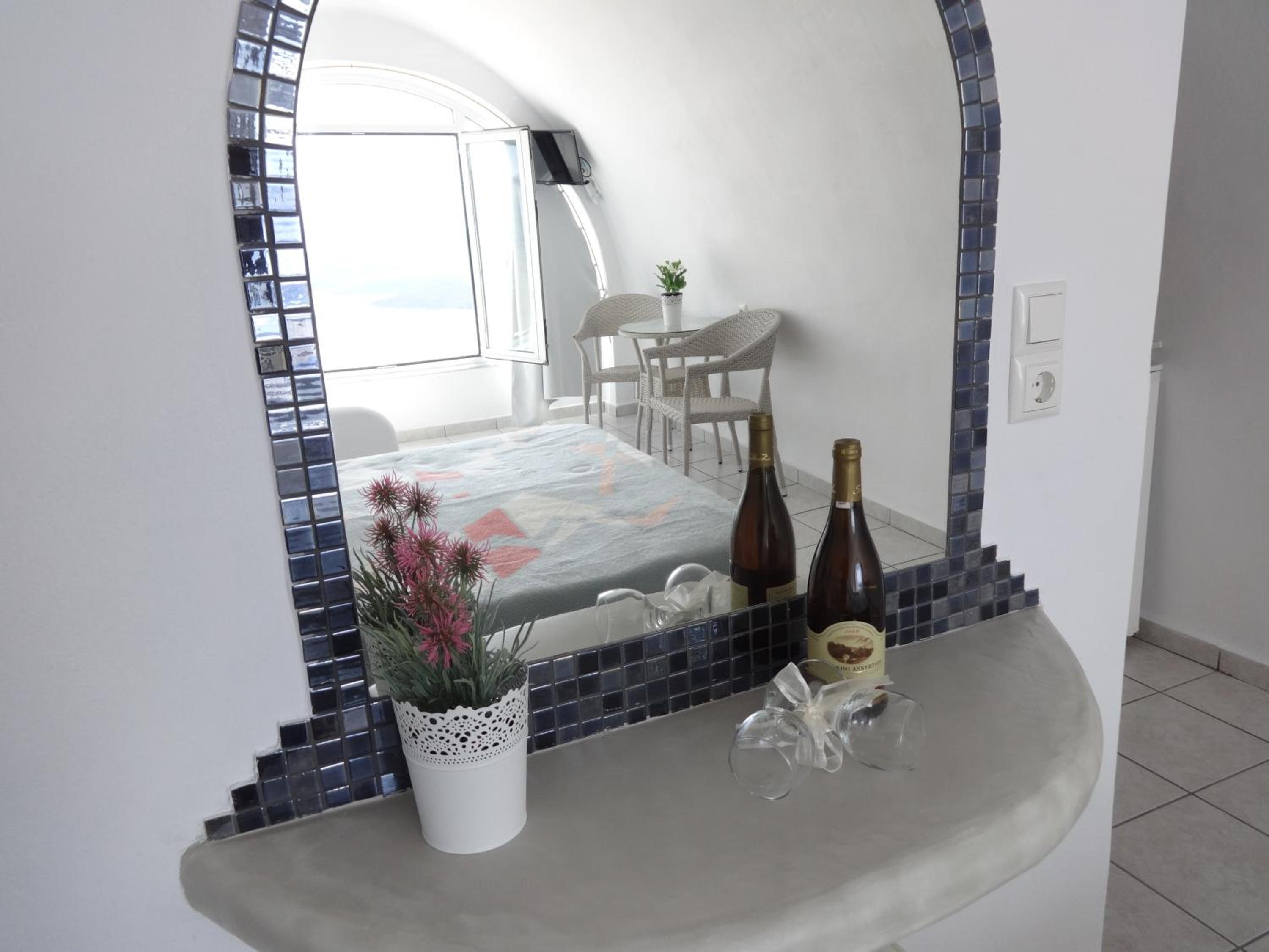 Double or Twin Room - Photo 11