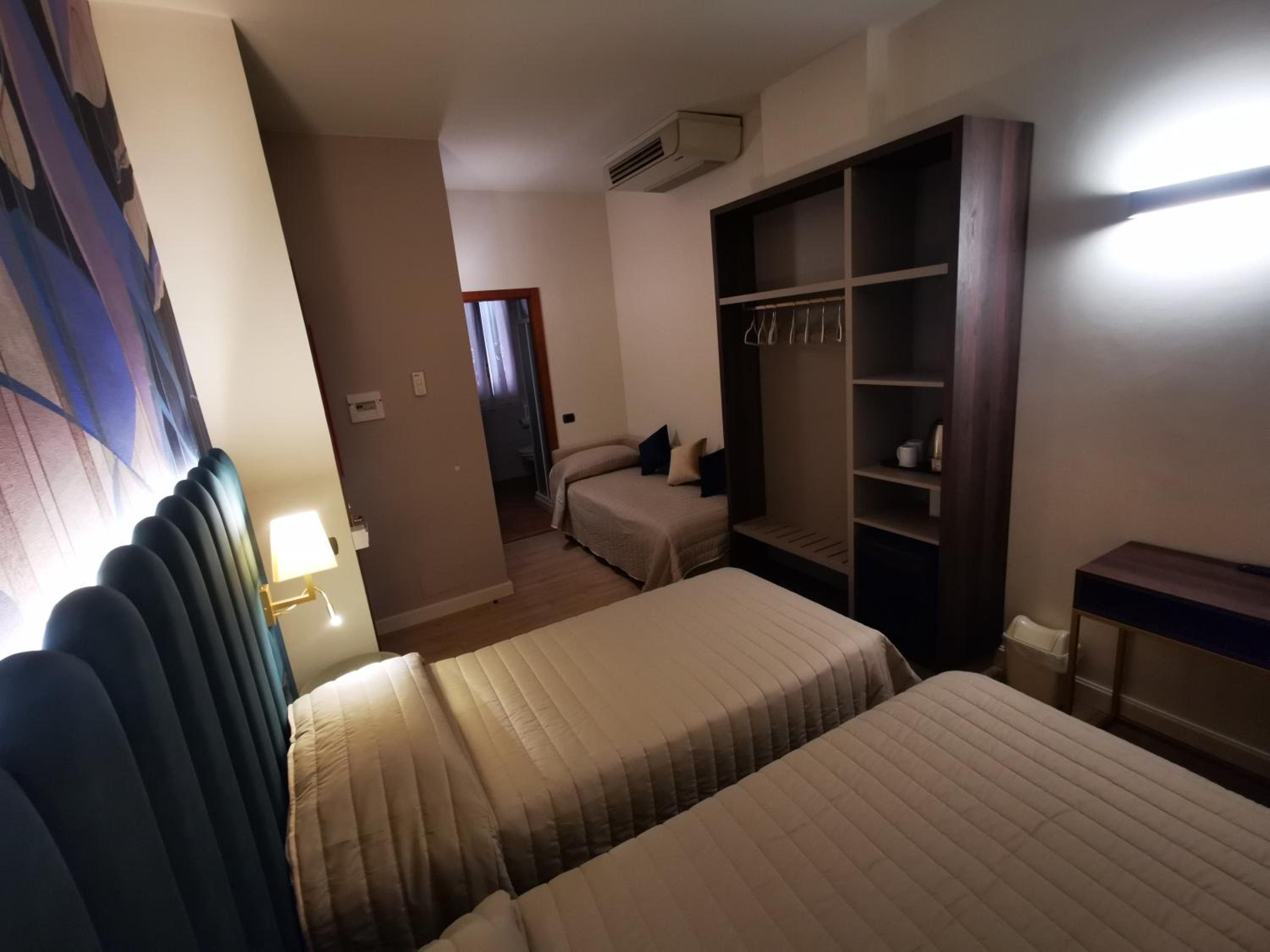 Triple Room photo 3