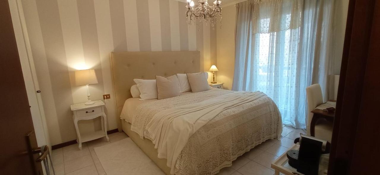 Apartment with Terrace - Photo 83