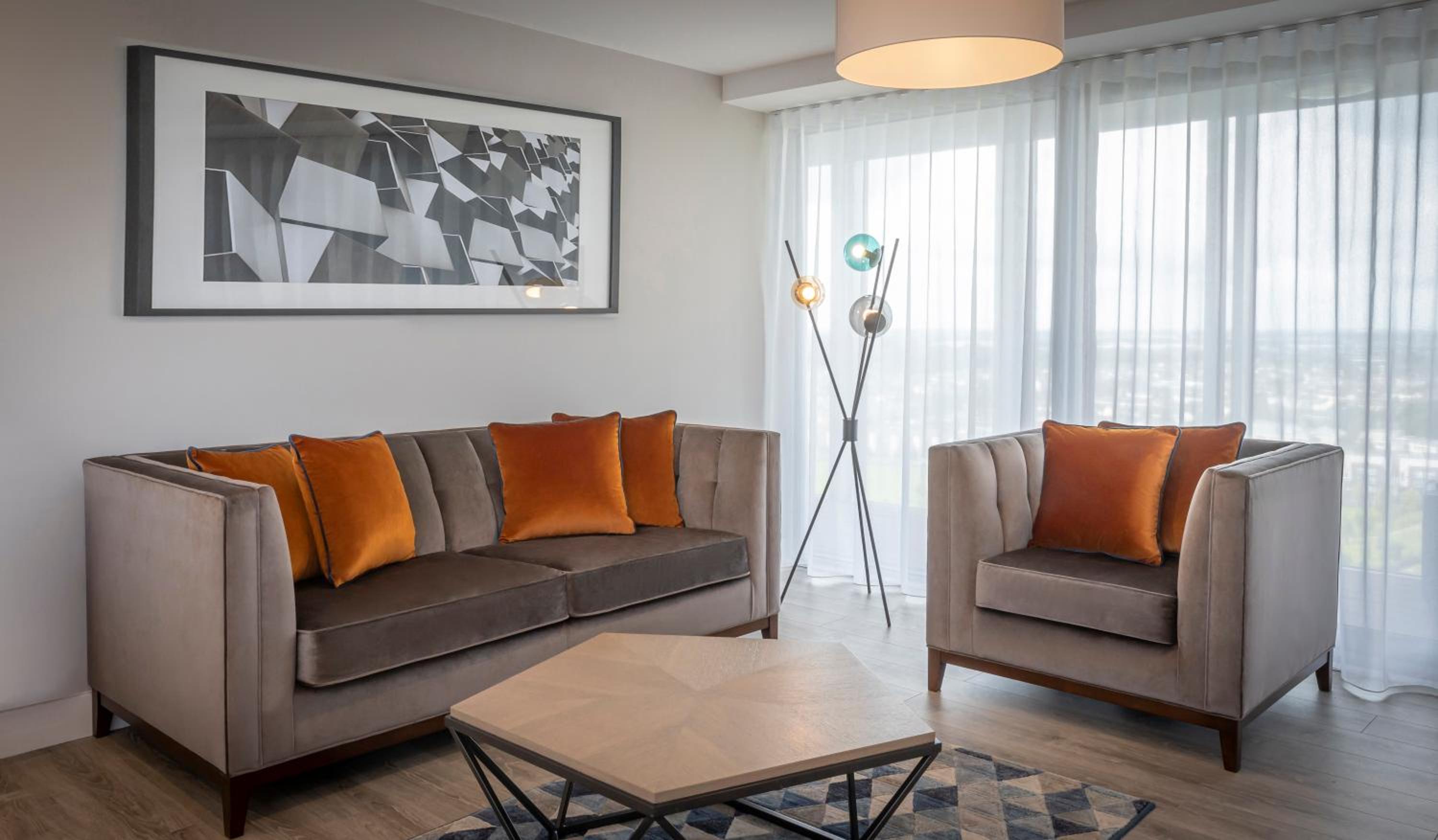 2 Bedroom Suite - Photo 10