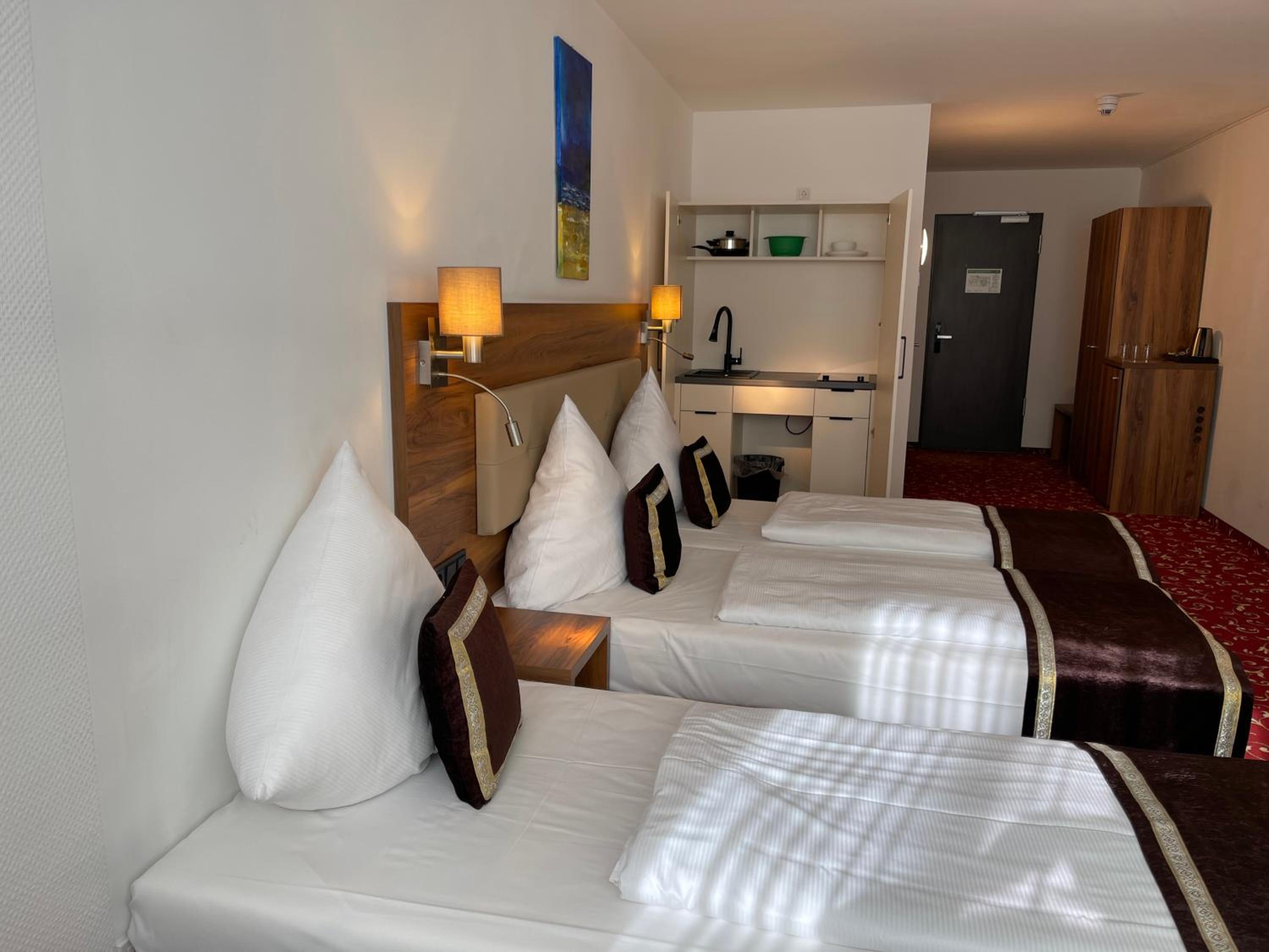 Deluxe Triple Room photo 1