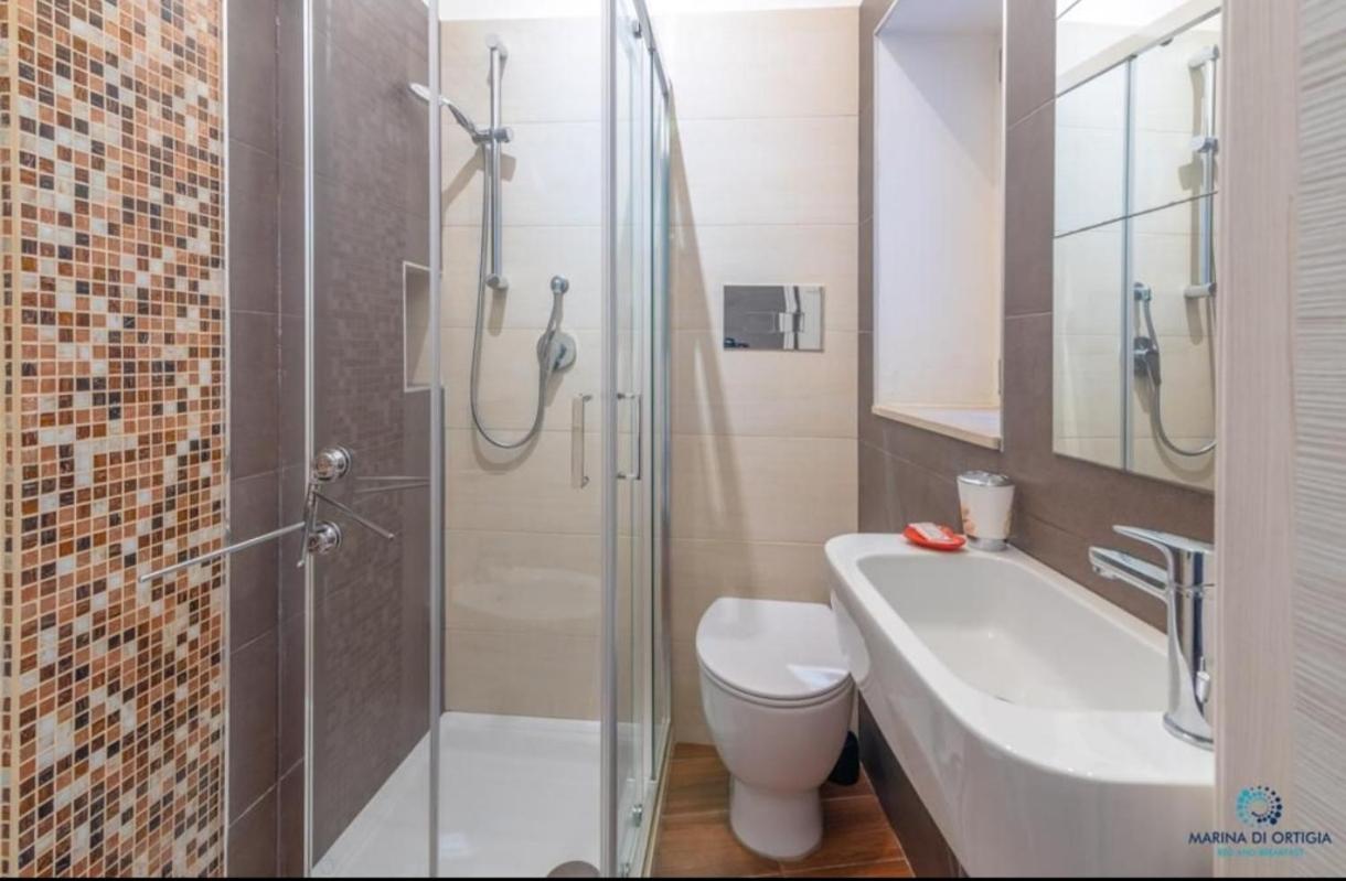 Triple Room with Balcony - Photo 3