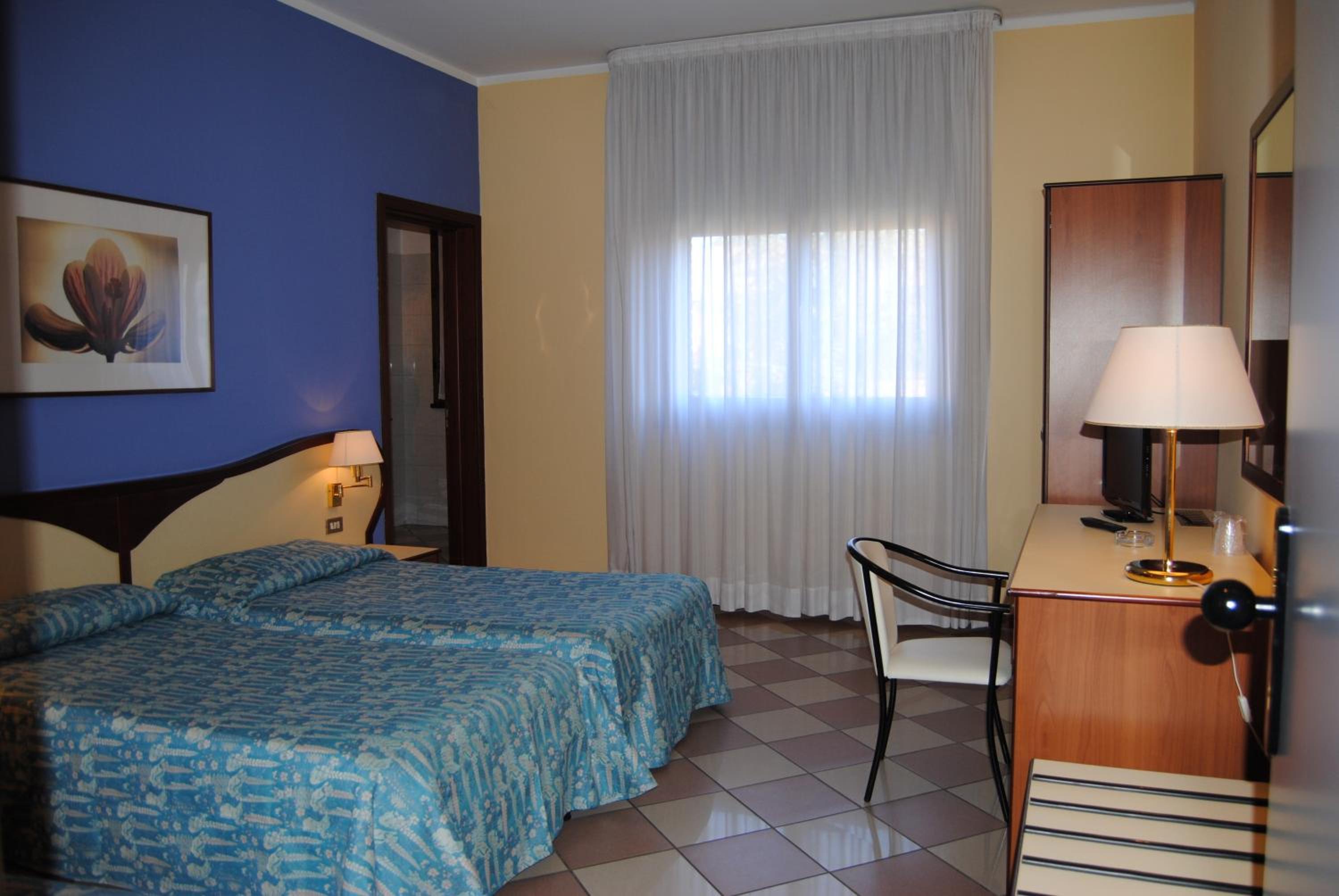 Triple Room photo 2