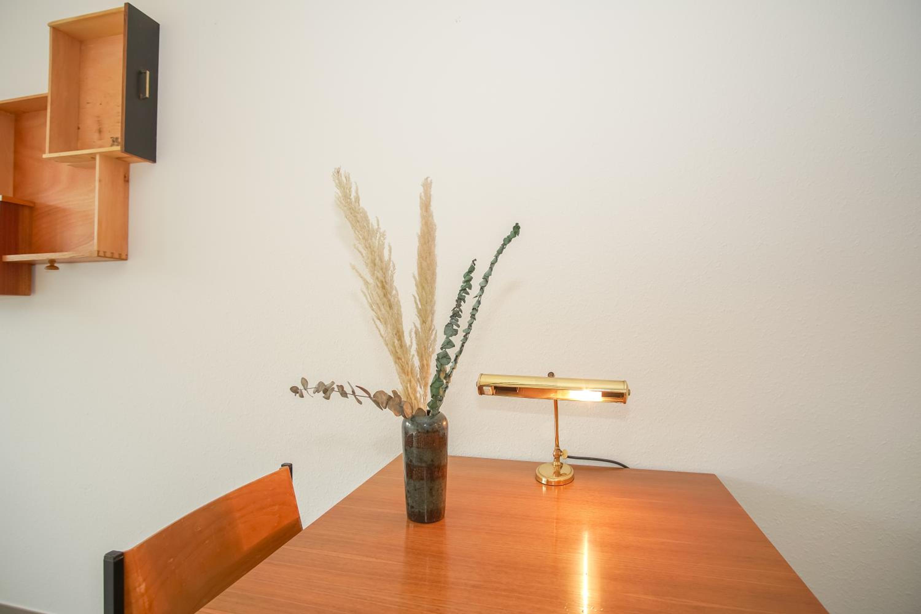 One-Bedroom Apartment photo 3