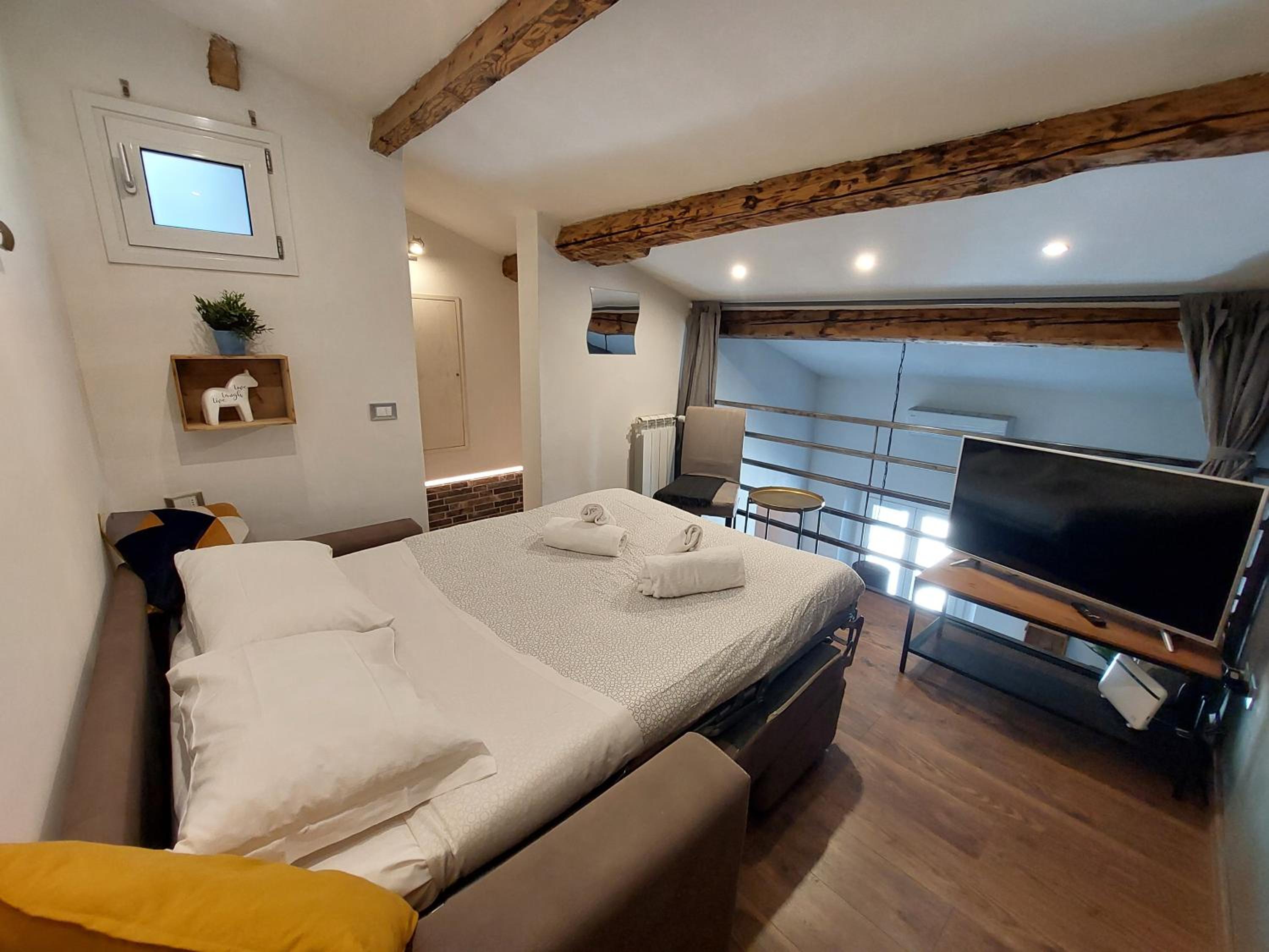 Two-Bedroom House photo 3