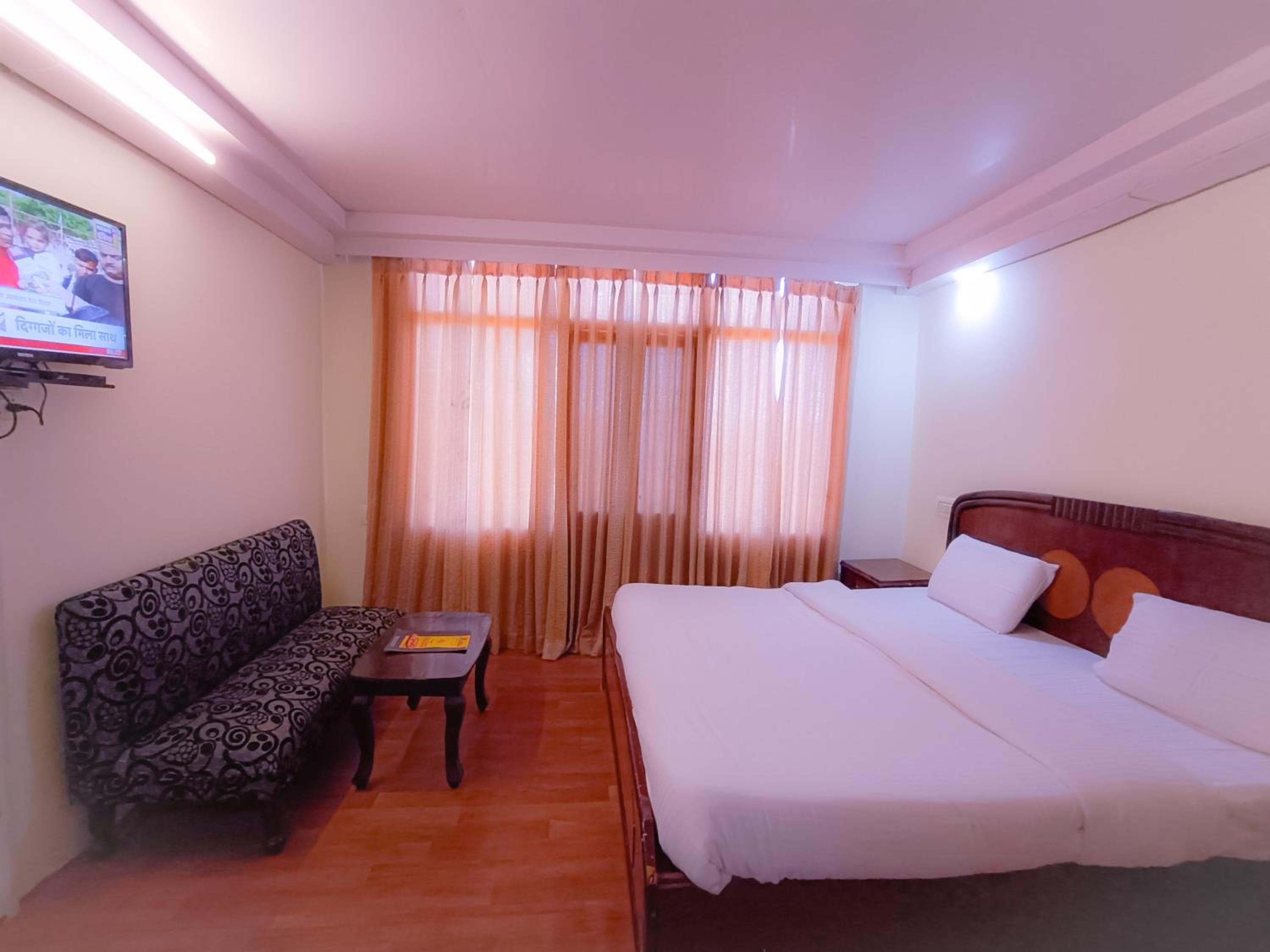 Standard Double Room - Photo 4