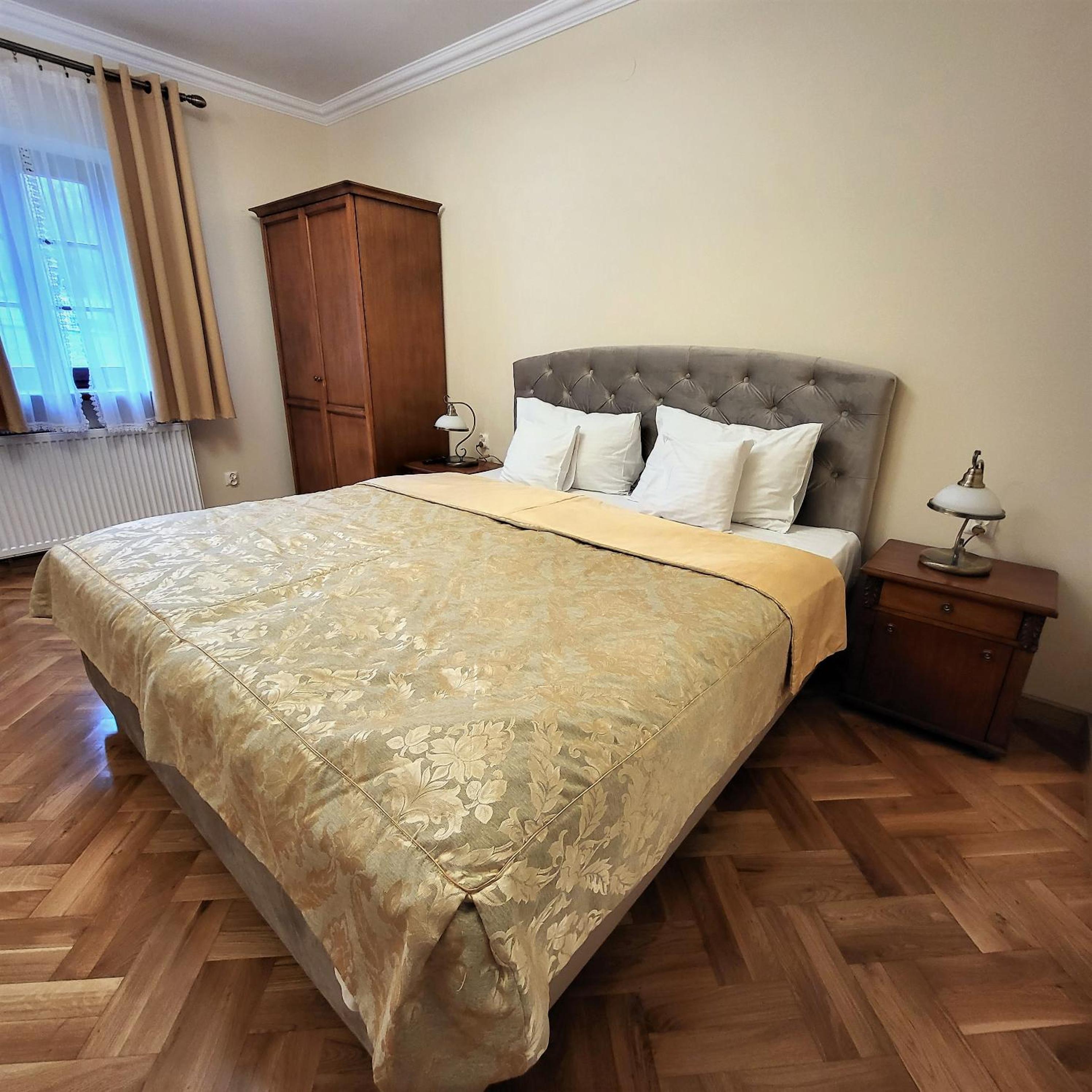 Standard Apartment - Photo 2