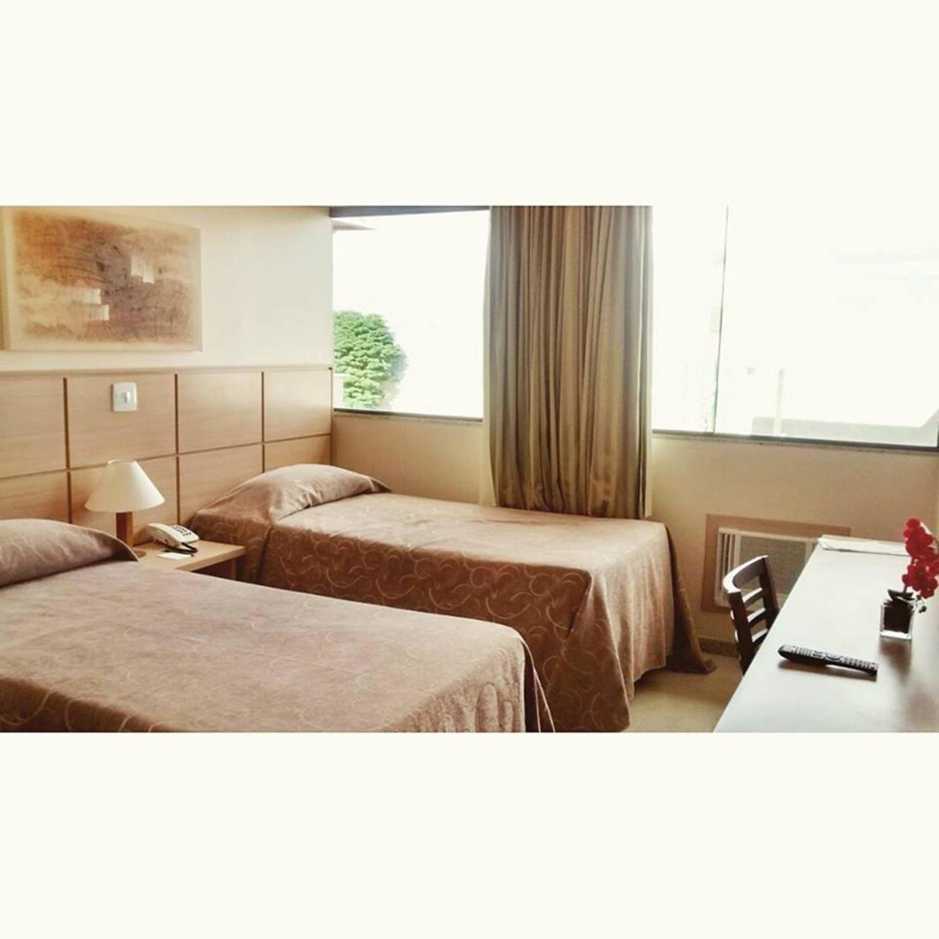 Standard Twin Room photo 2