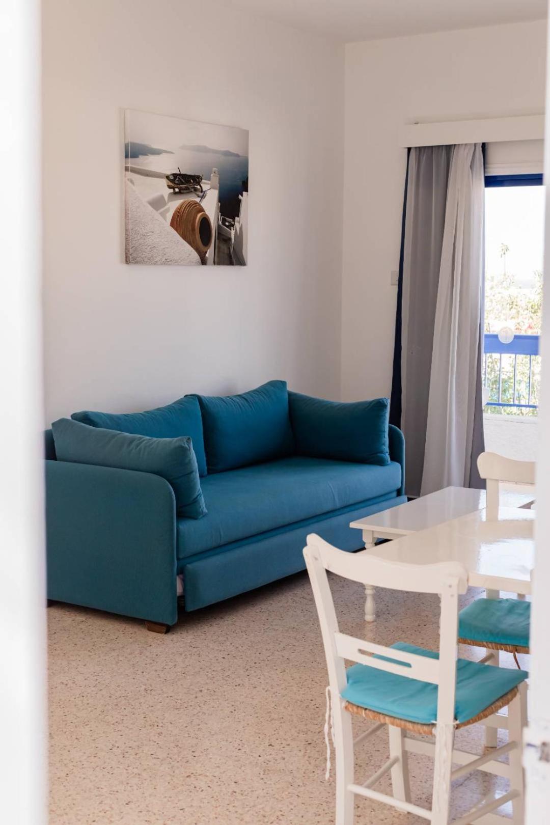 Family Apartment photo 2