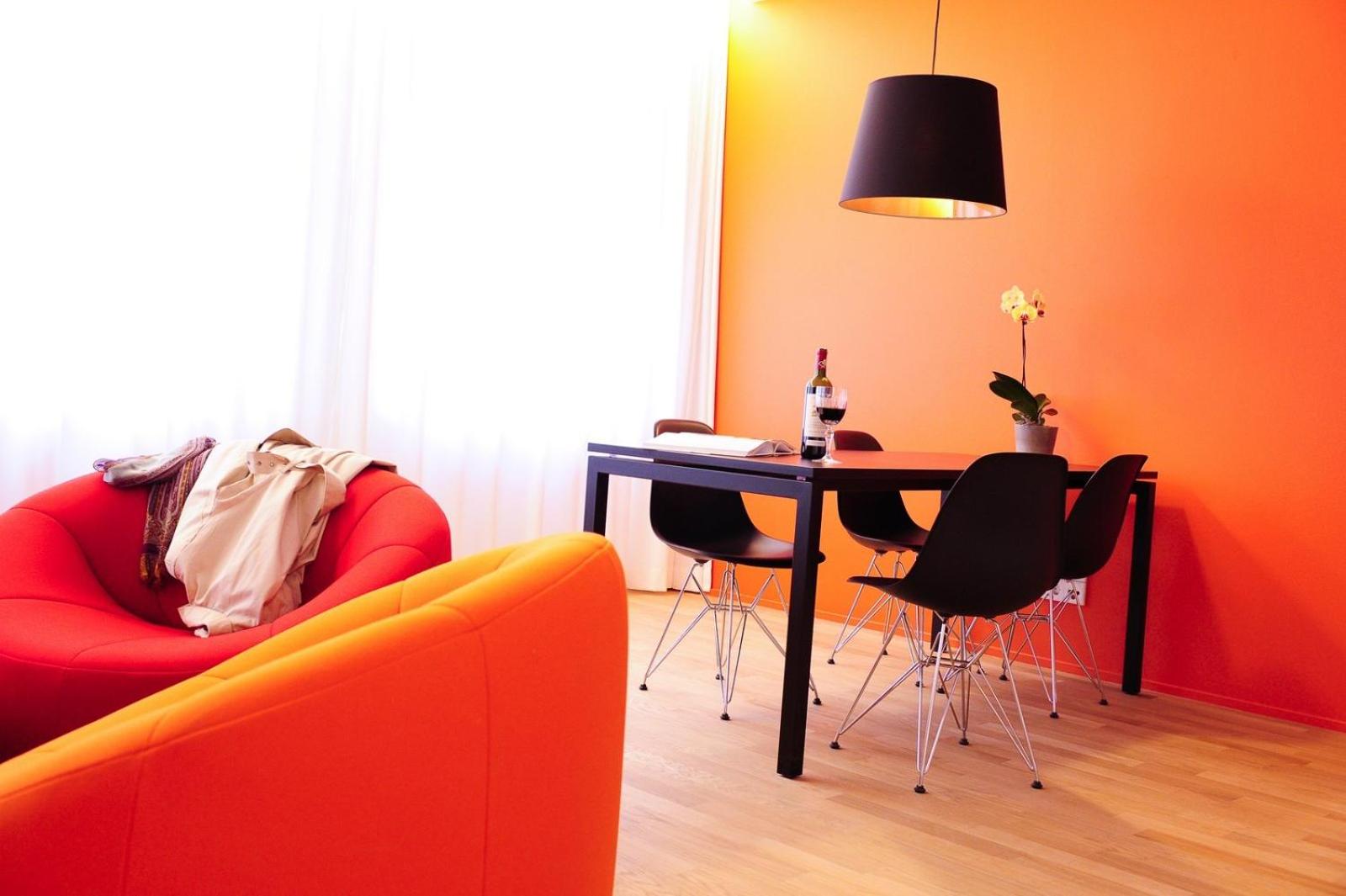One-Bedroom Apartment photo 2