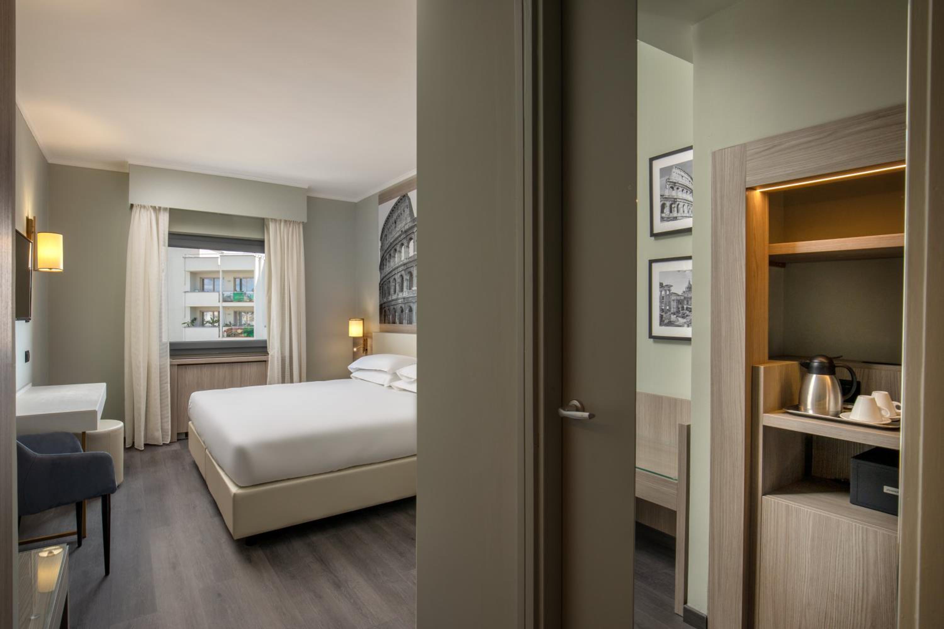 Double or Twin Room photo 2
