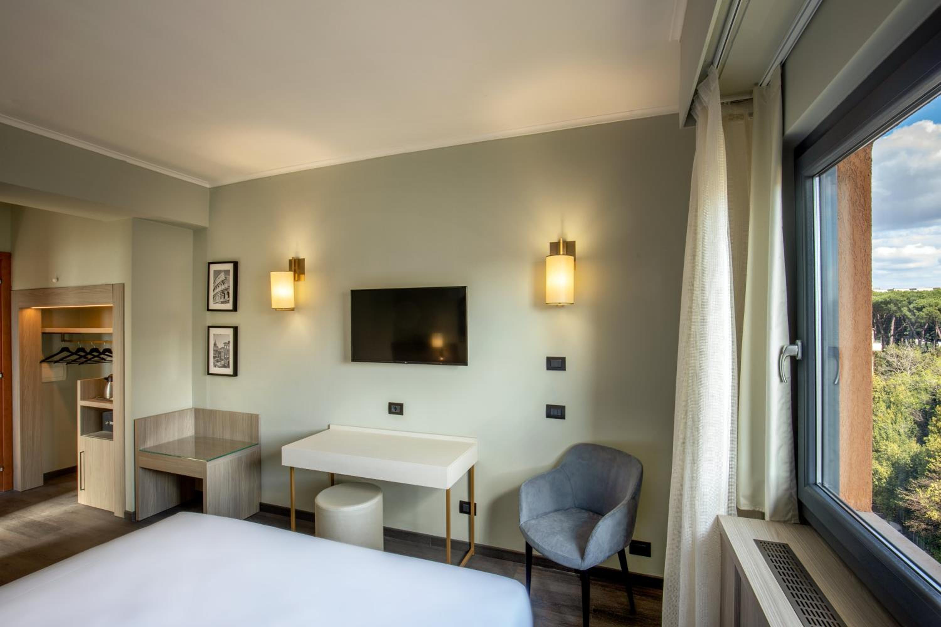 Standard Triple Room photo 3