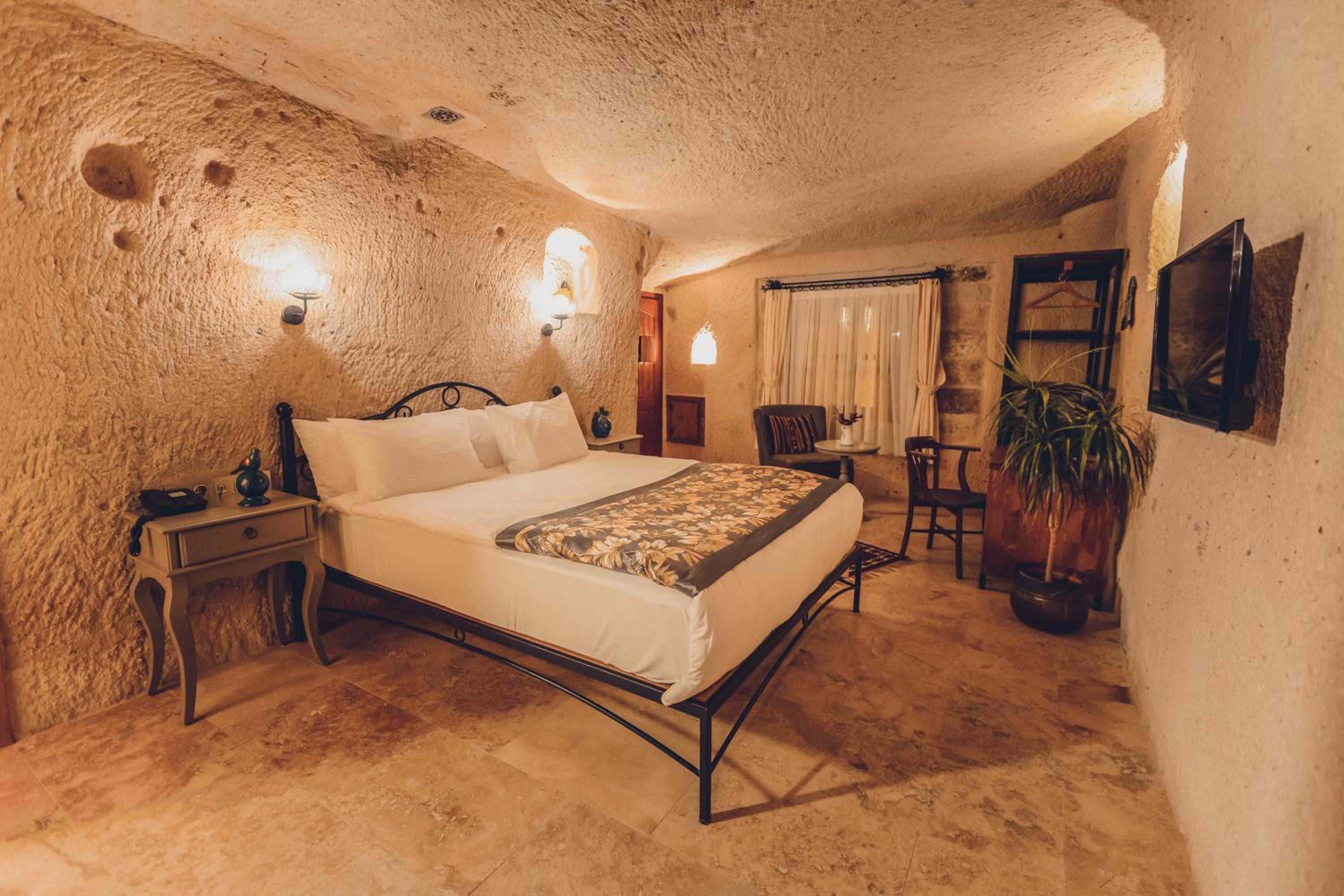 Superior Double Room - Photo 3