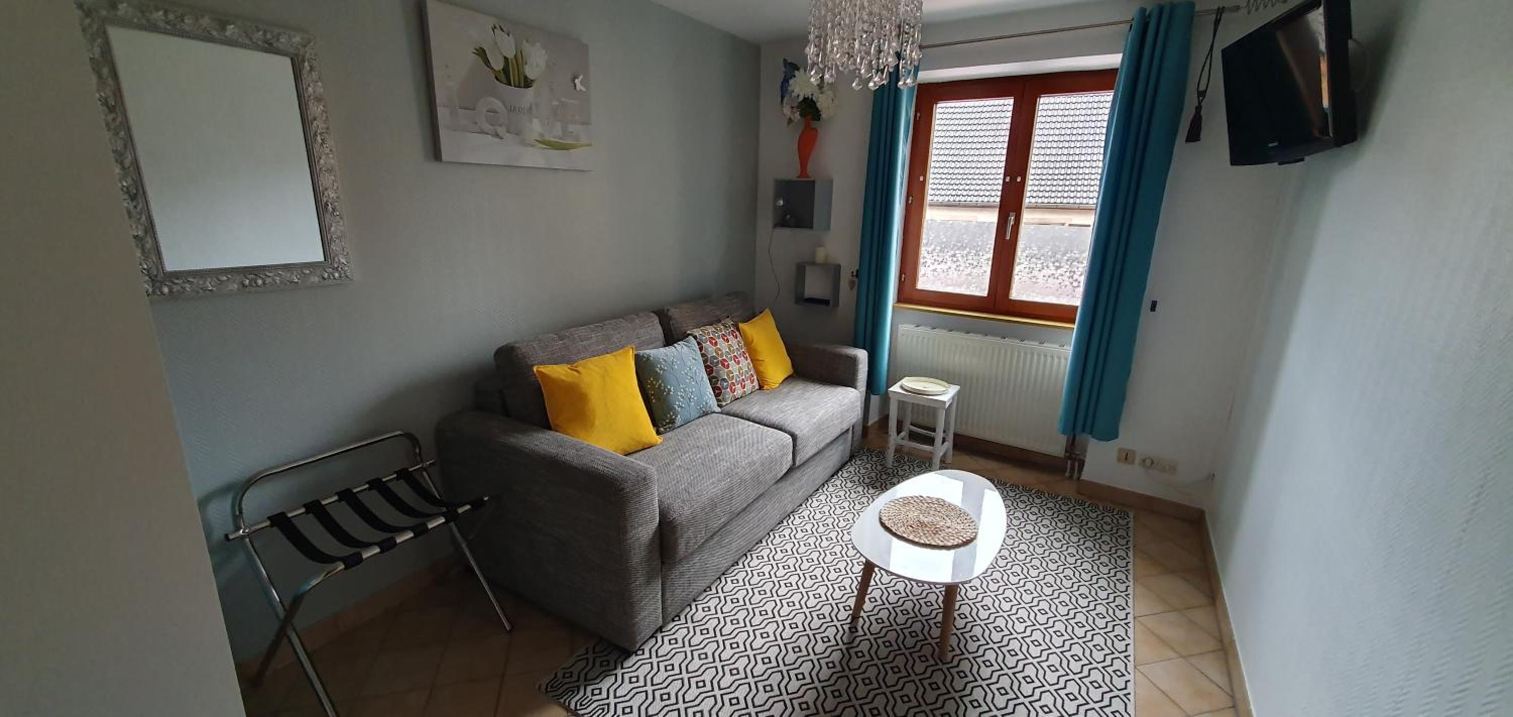 Apartment photo 1