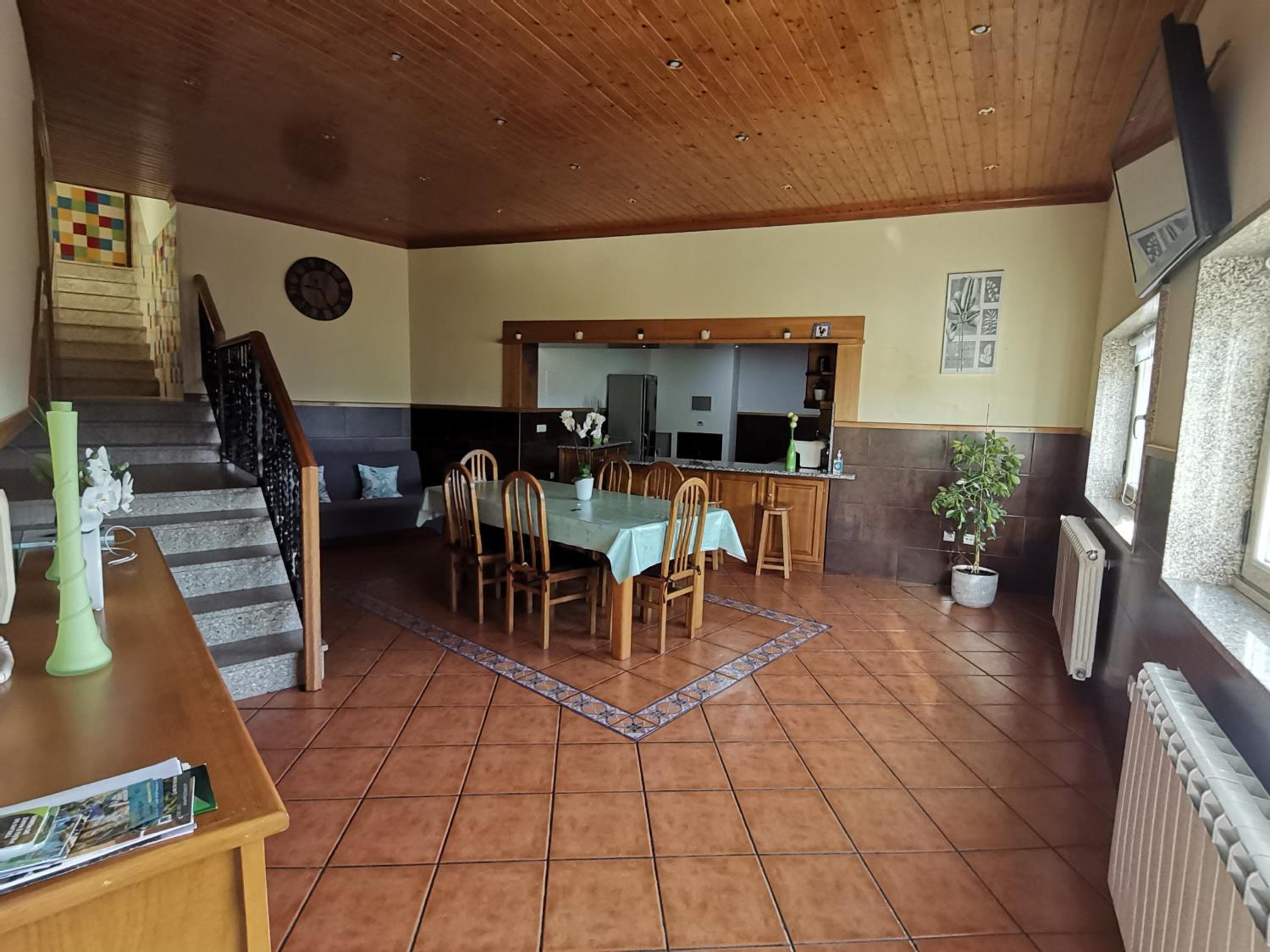 Four-Bedroom House photo 3