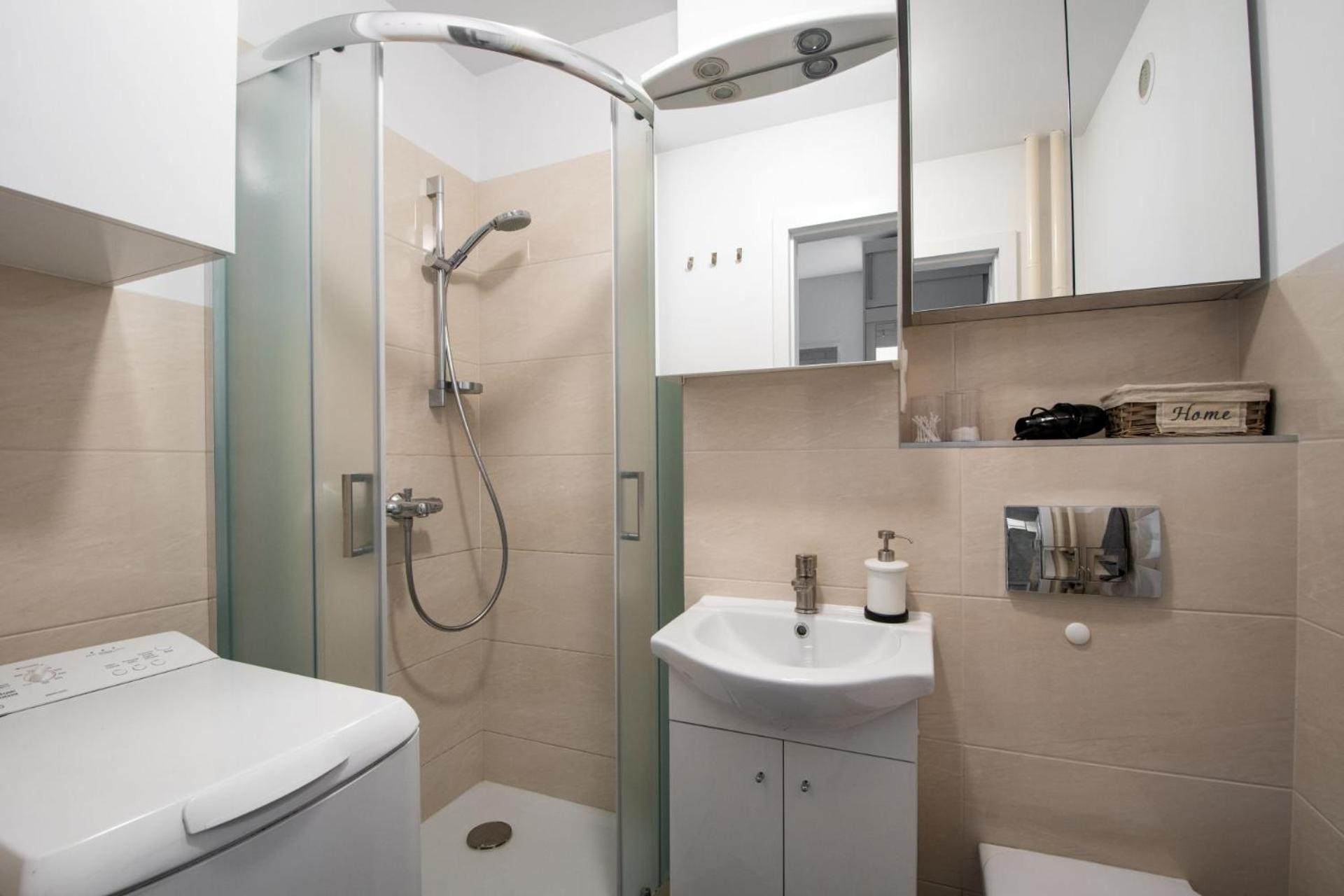 Two-Bedroom Apartment - Rondo ONZ - Photo 5