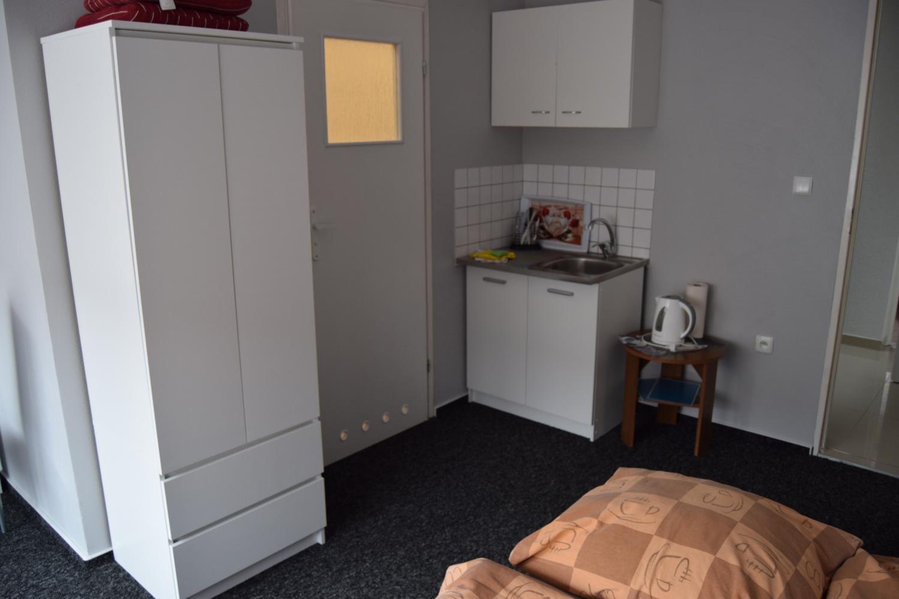 Double Room with Garden View - Photo 6