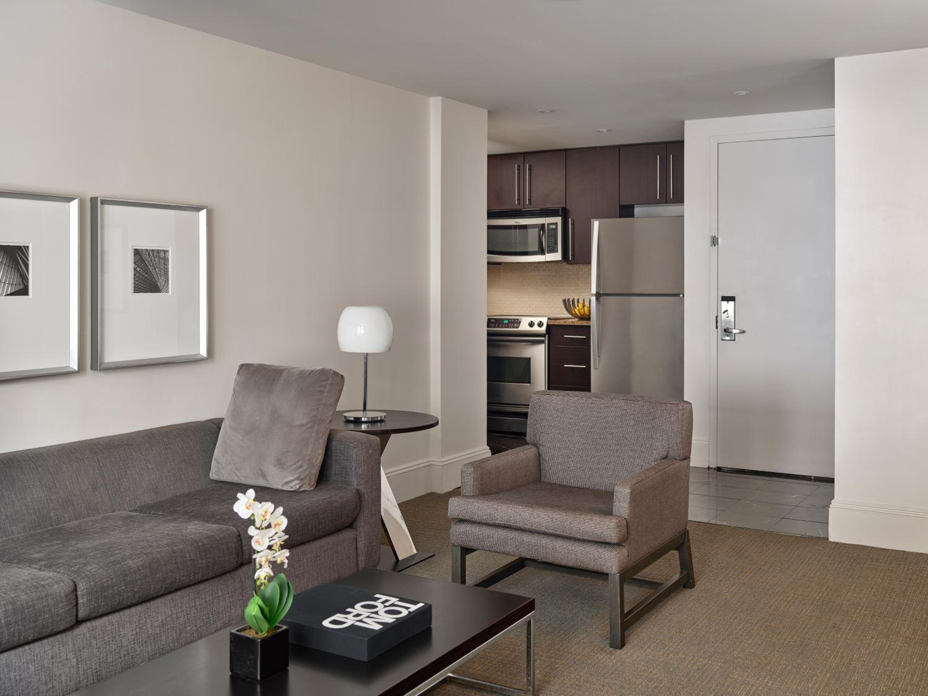 One Bedroom Deluxe Suite photo 1