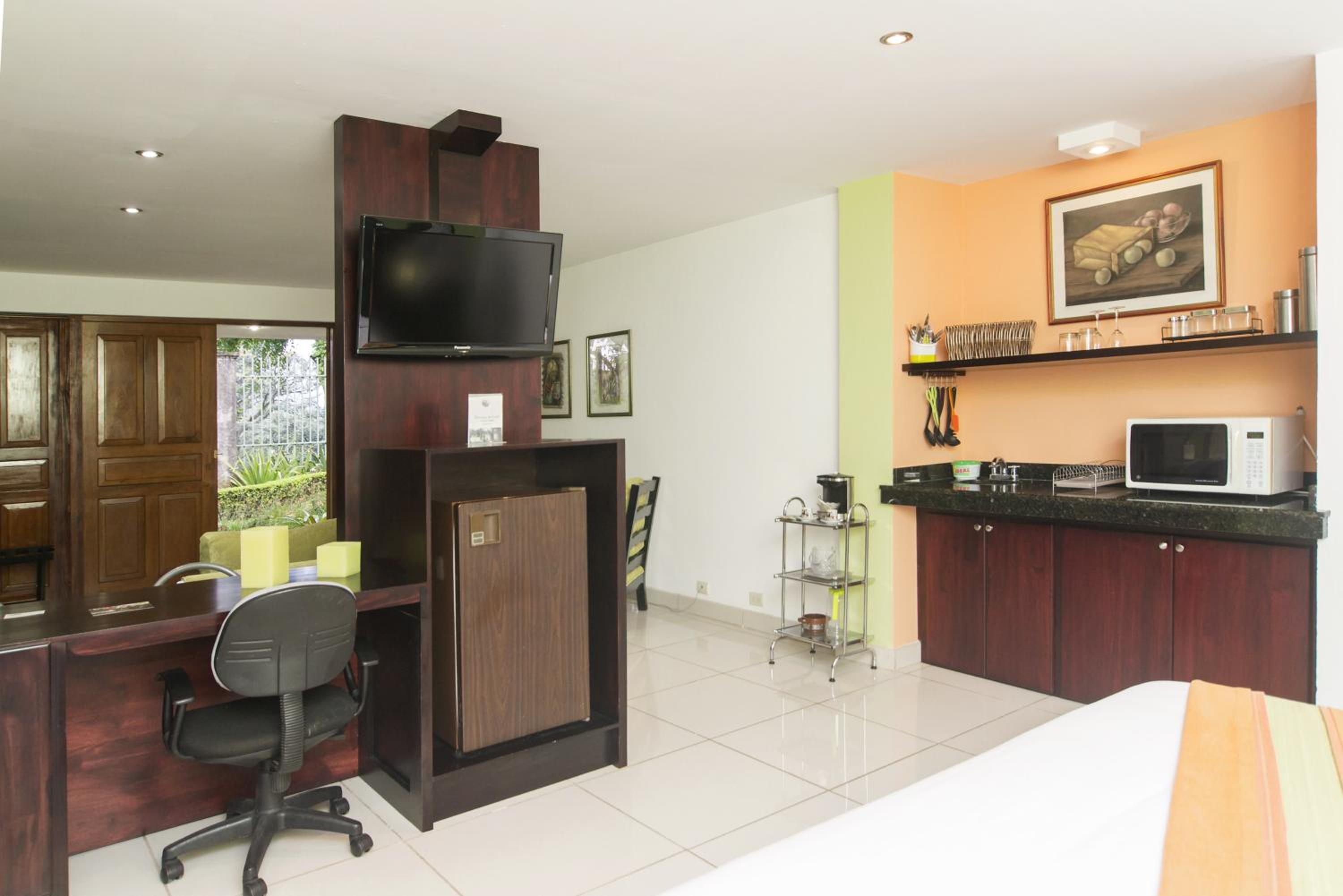 Deluxe Suite photo 2