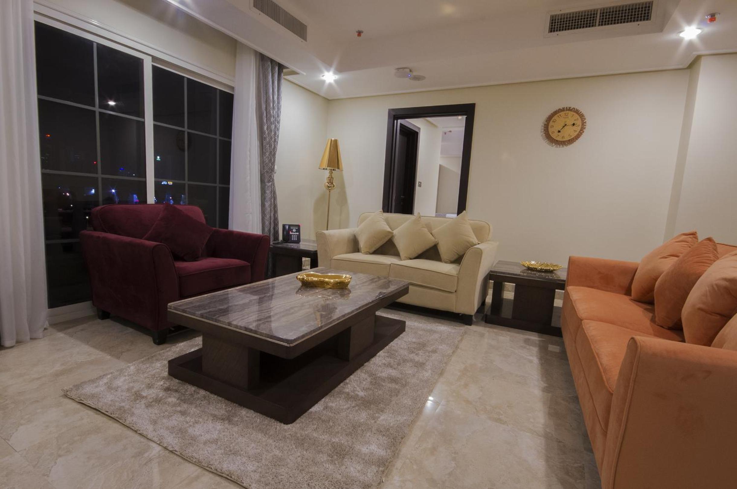Superior Suite - Photo 4