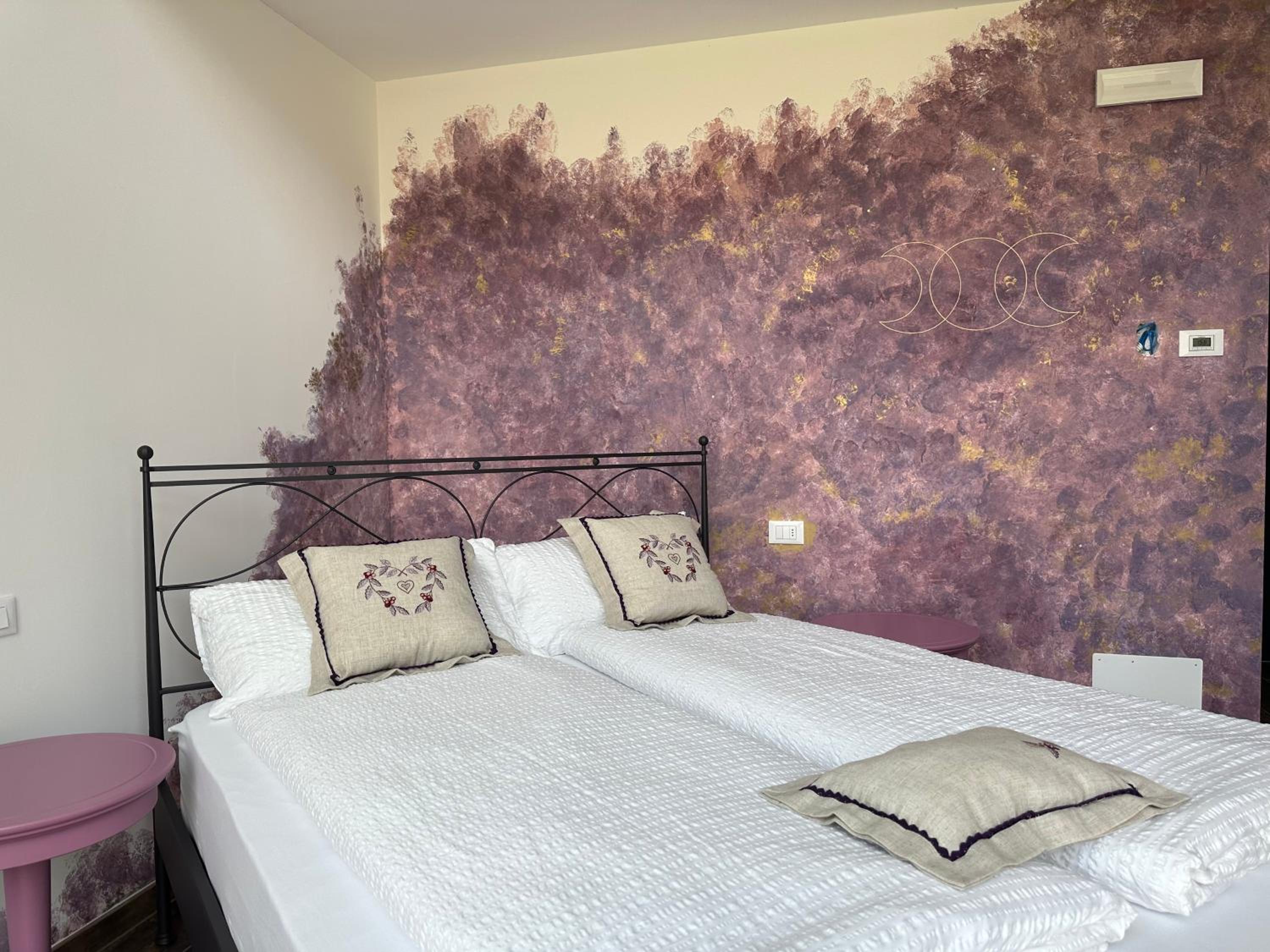 Superior Queen Room photo 1