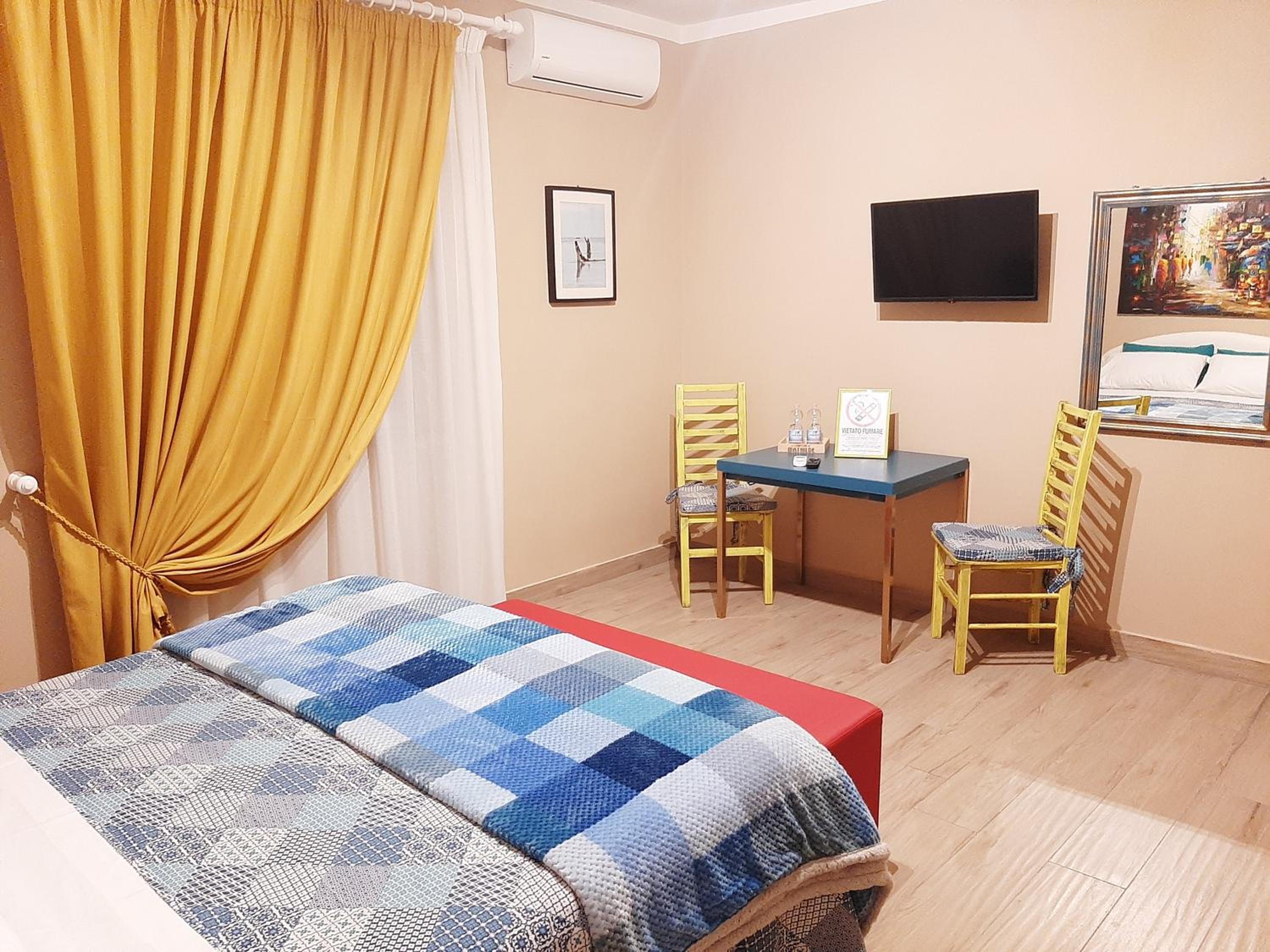 Double Room with Private Bathroom photo 2
