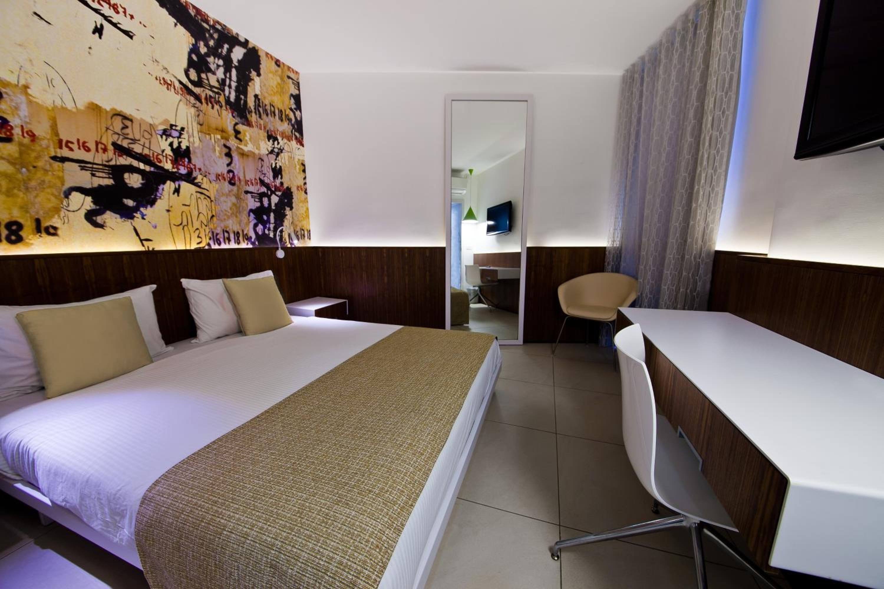 Classic Room - Photo 1