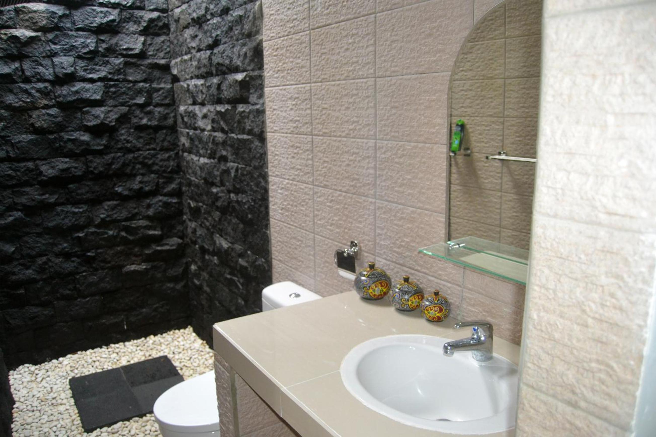 Two-Bedroom Villa - Photo 20