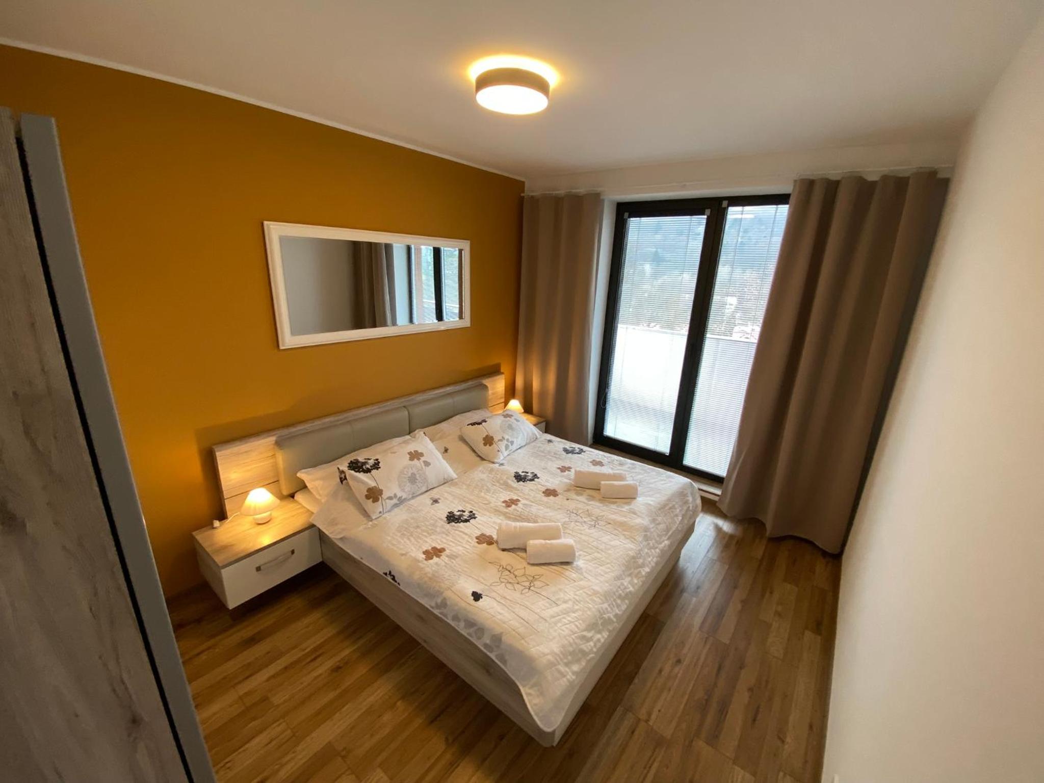 One-Bedroom Apartment photo 2
