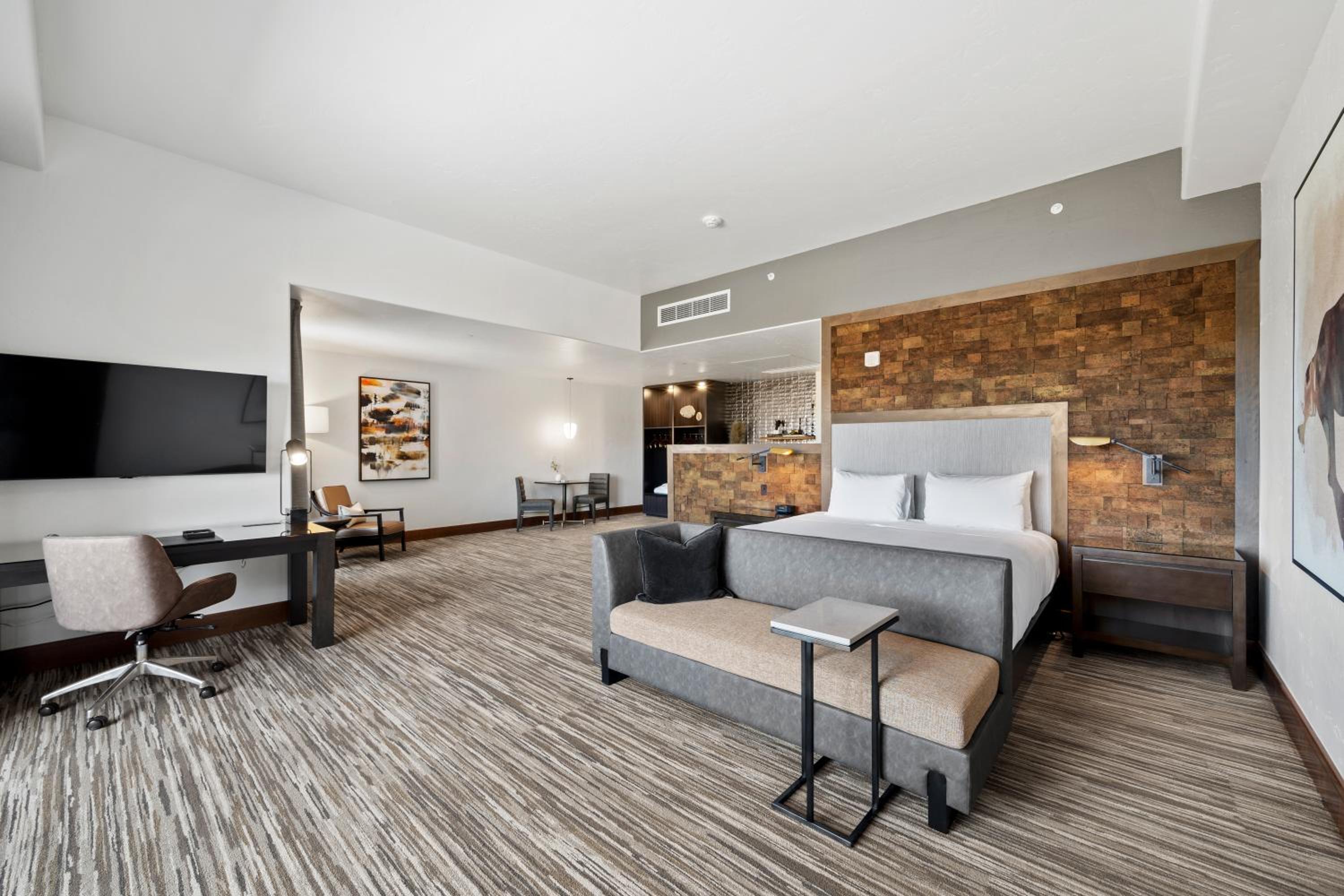 Suite photo 1