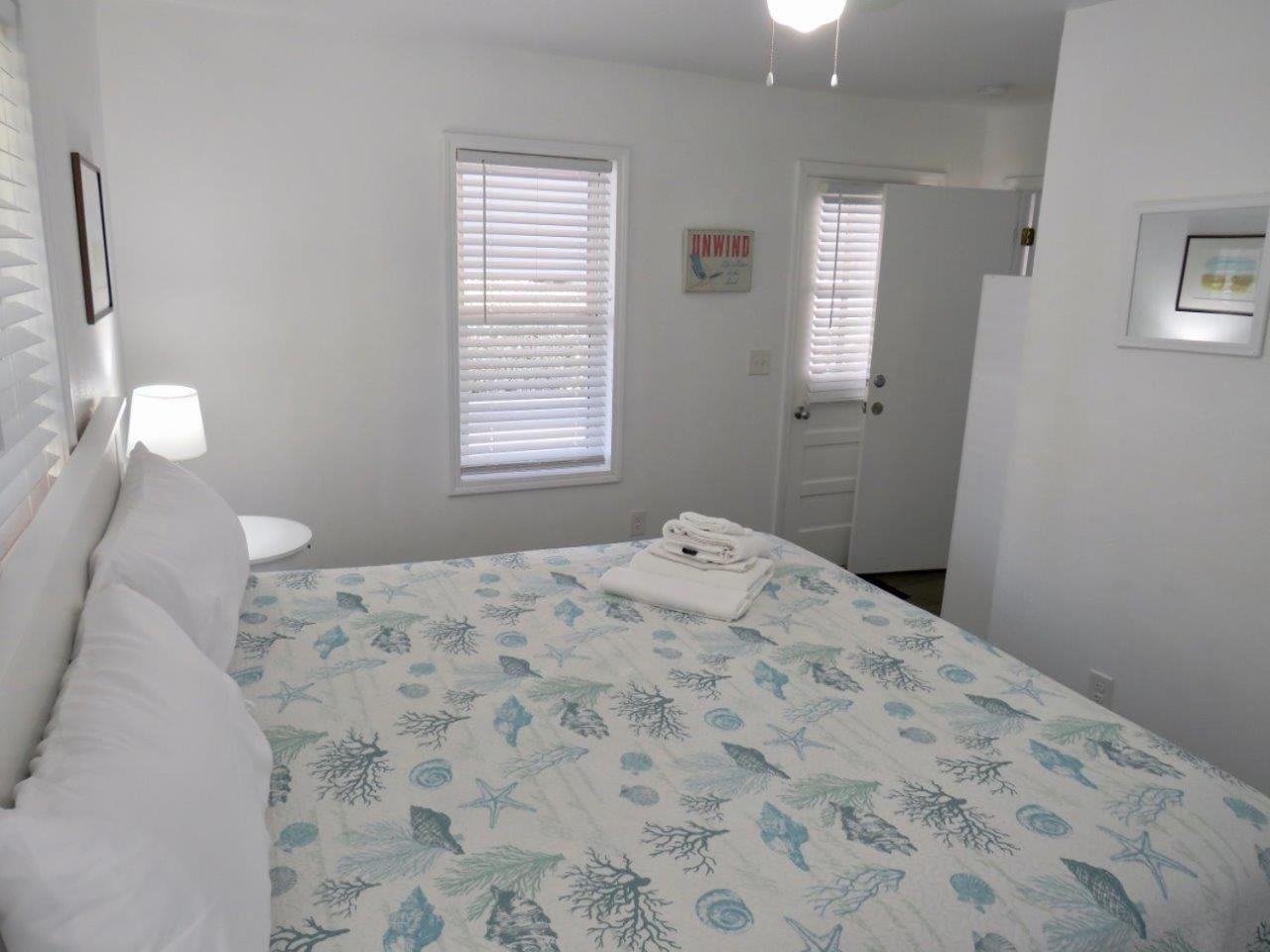 Two-Bedroom Suite - Photo 3