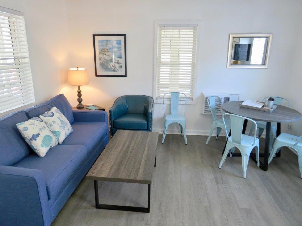 Two-Bedroom Suite - Photo 1