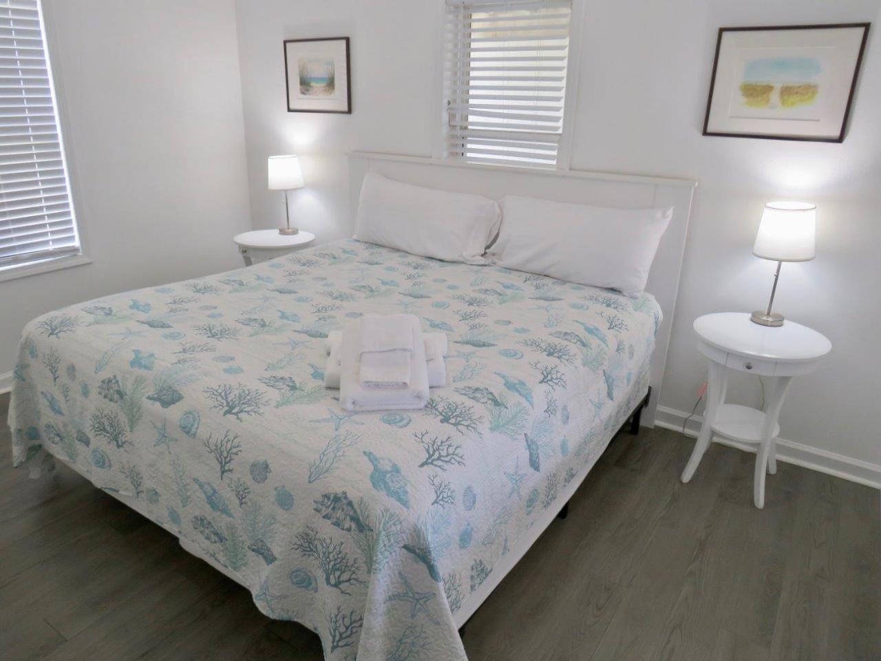 Two-Bedroom Suite - Photo 2