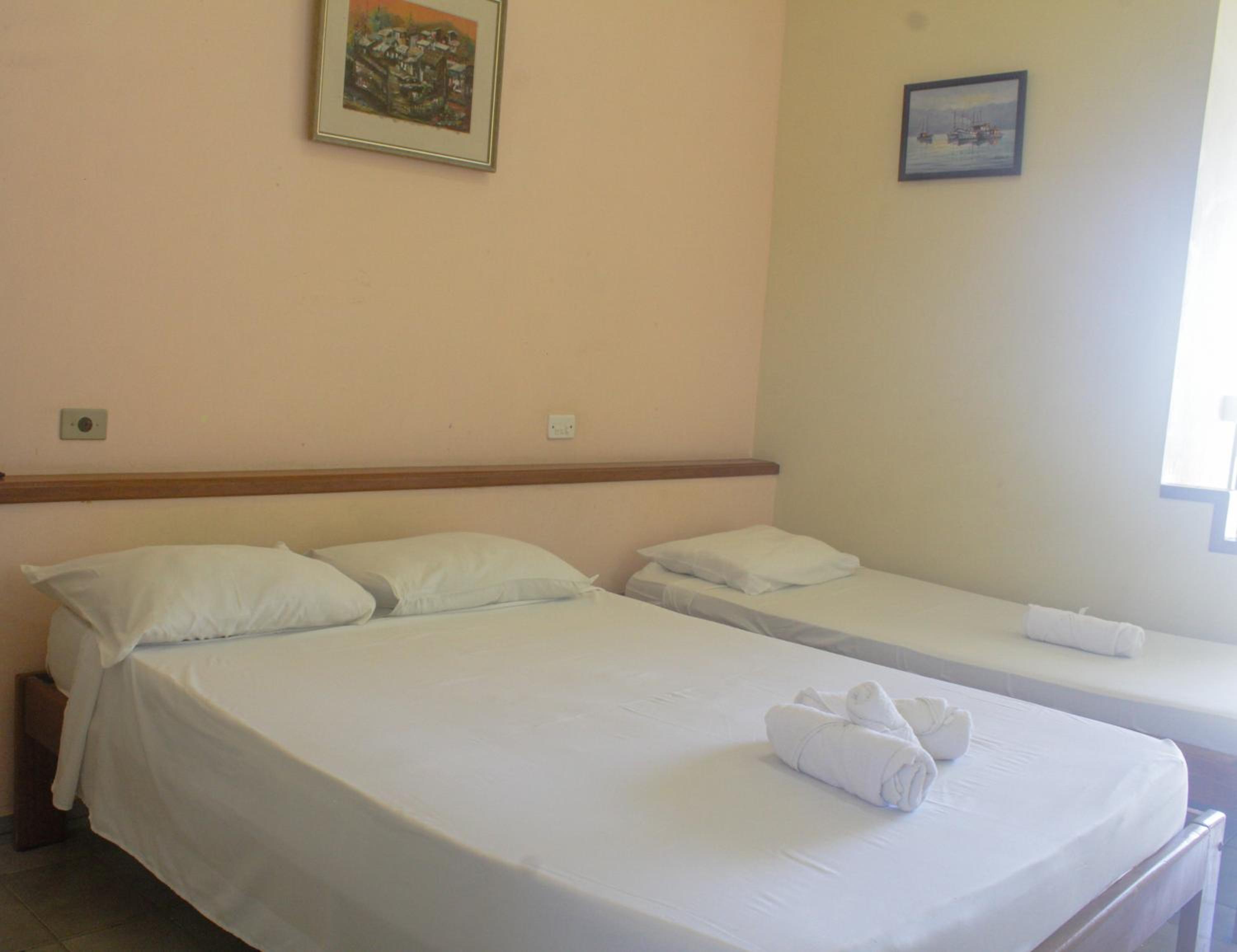 Deluxe Double or Twin Room - Photo 3