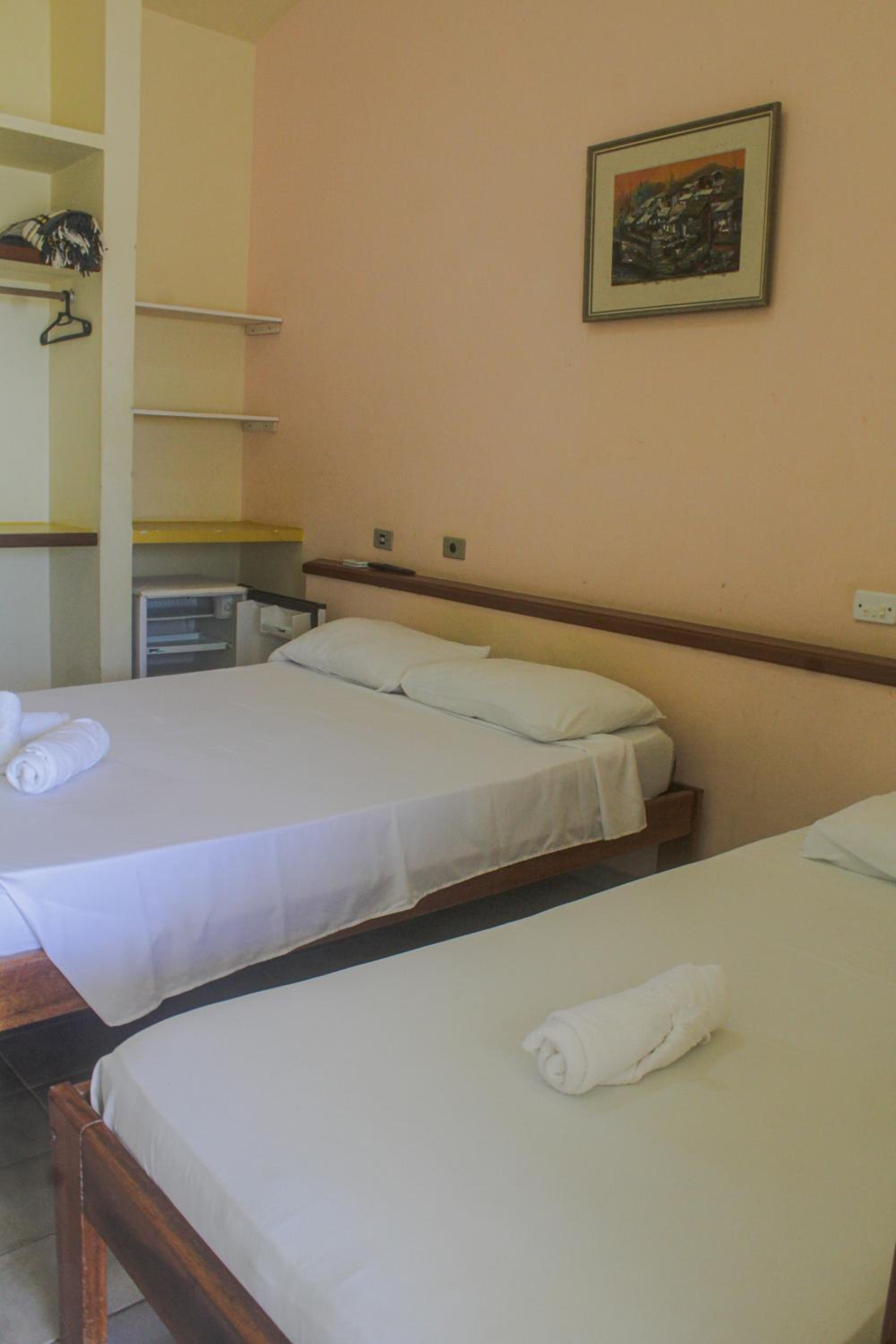Deluxe Double or Twin Room - Photo 2