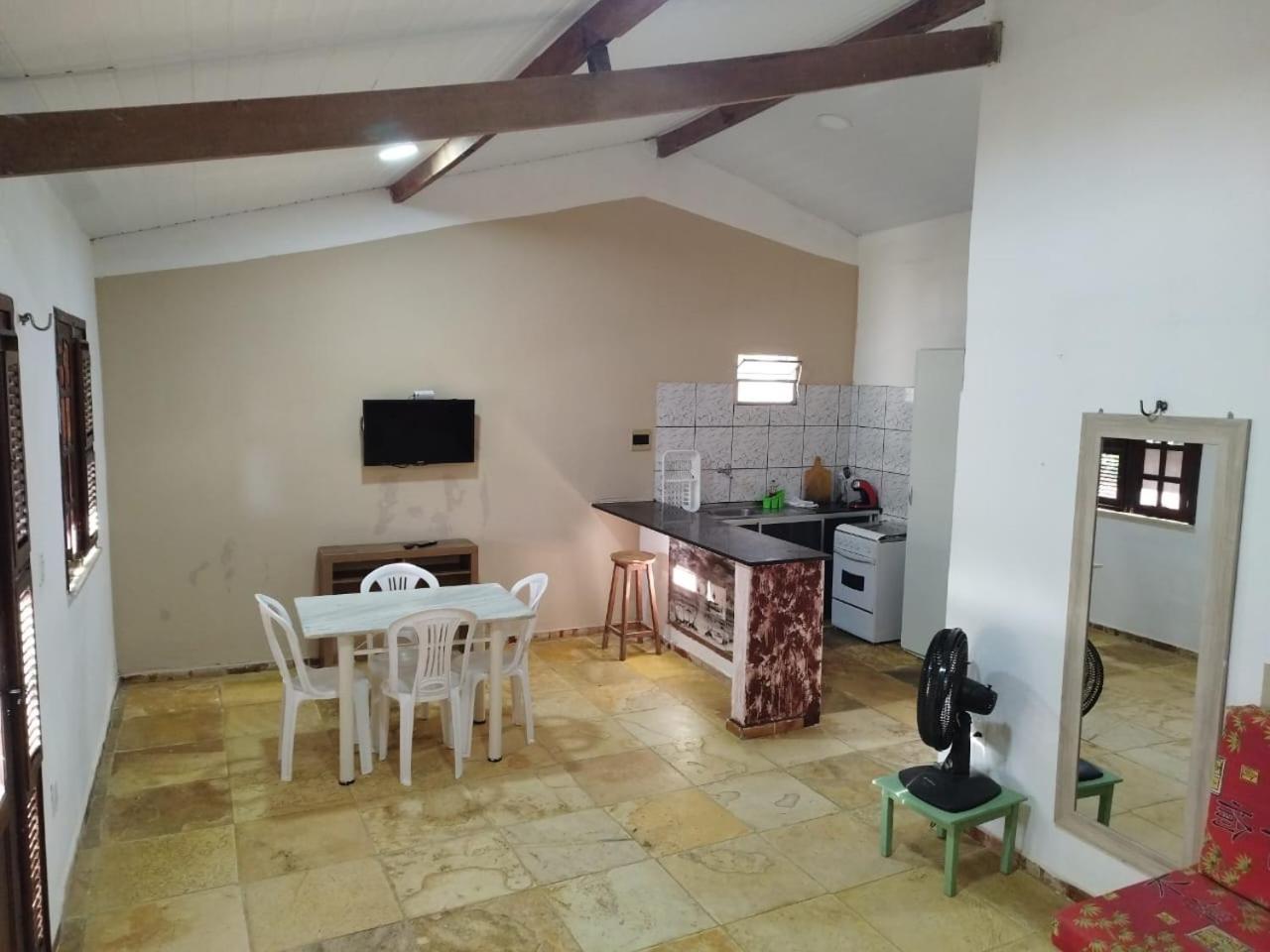 One-Bedroom House photo 3