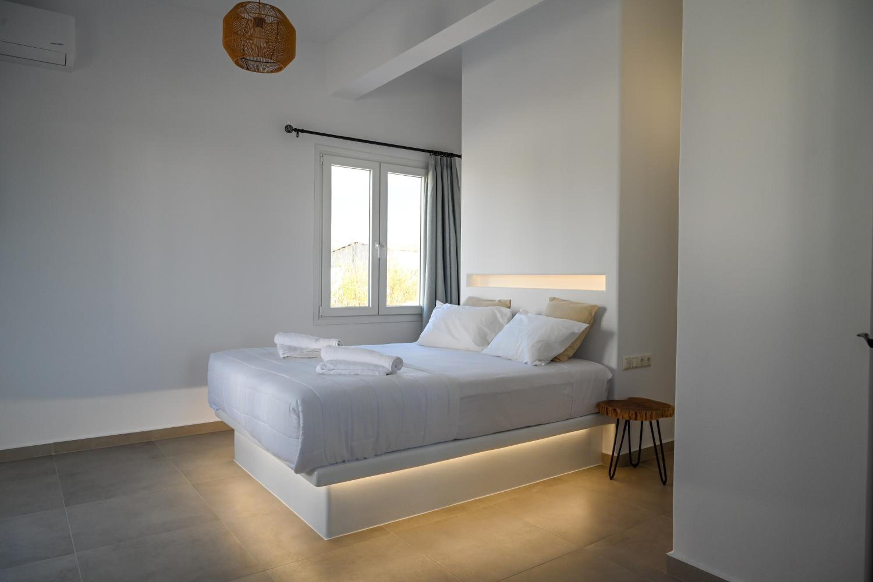 One-Bedroom Apartment with Spa Bath photo 1