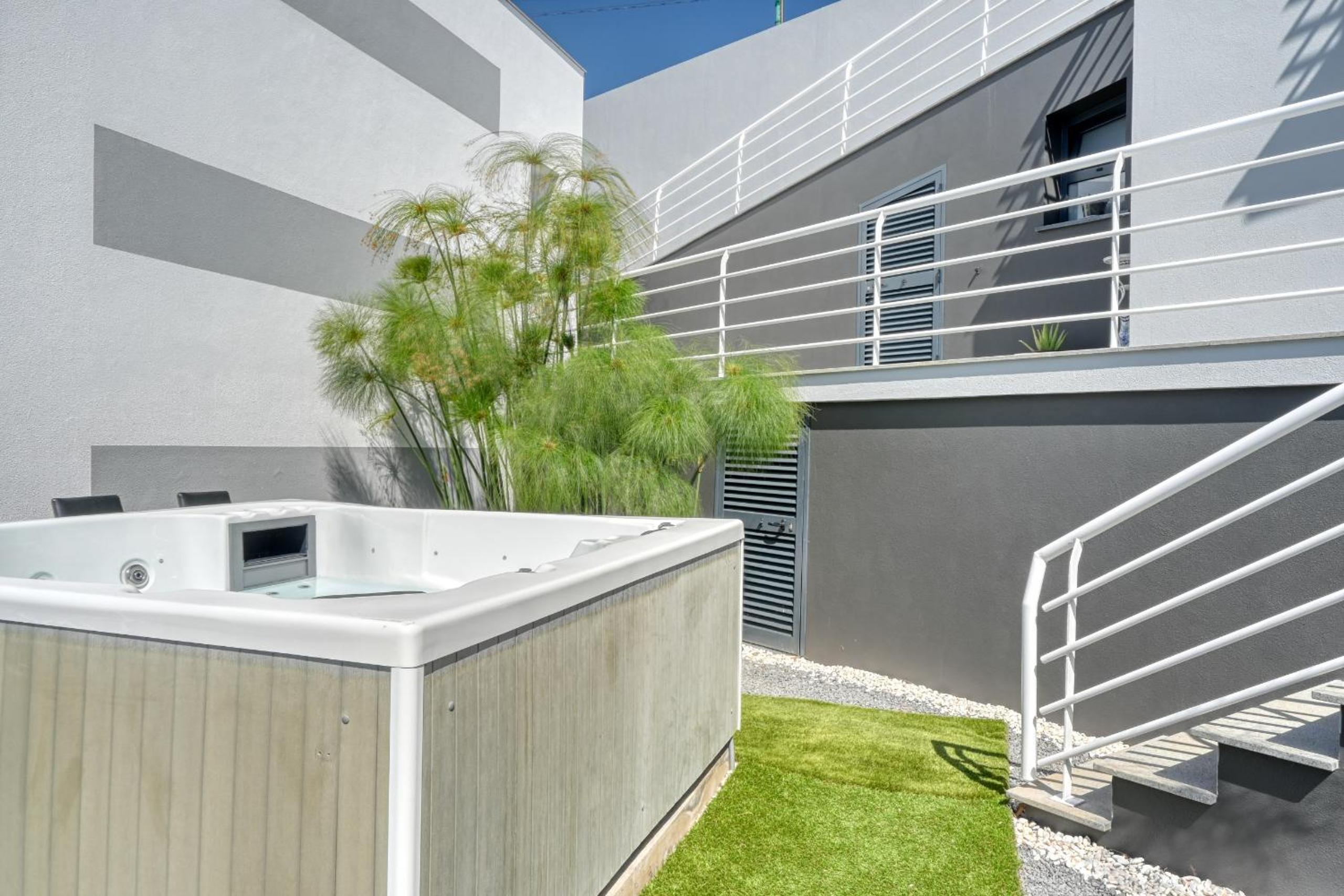 Studio with Terrace photo 2