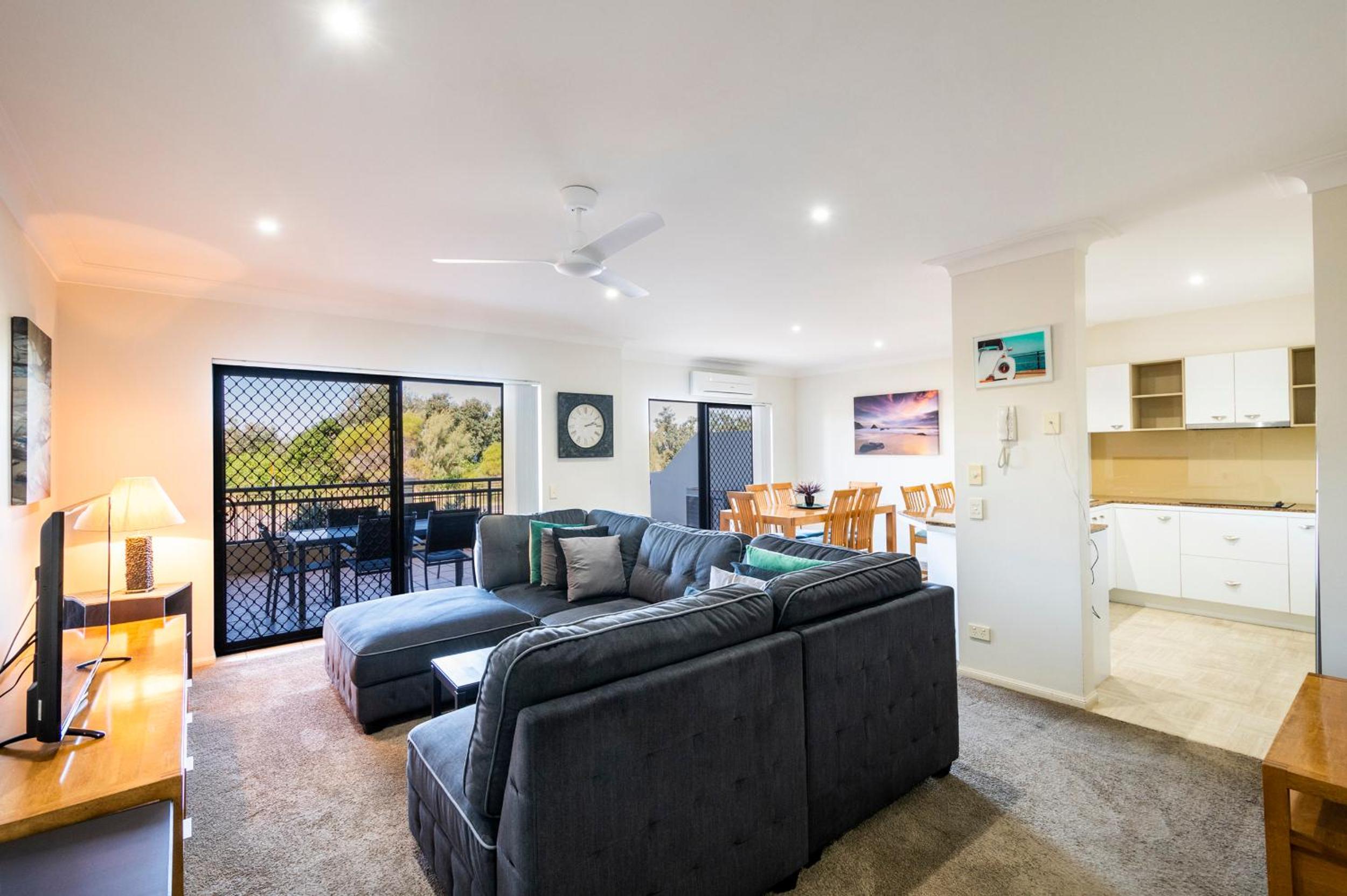 Two-Bedroom  Ocean Front Apartment Ground Floor