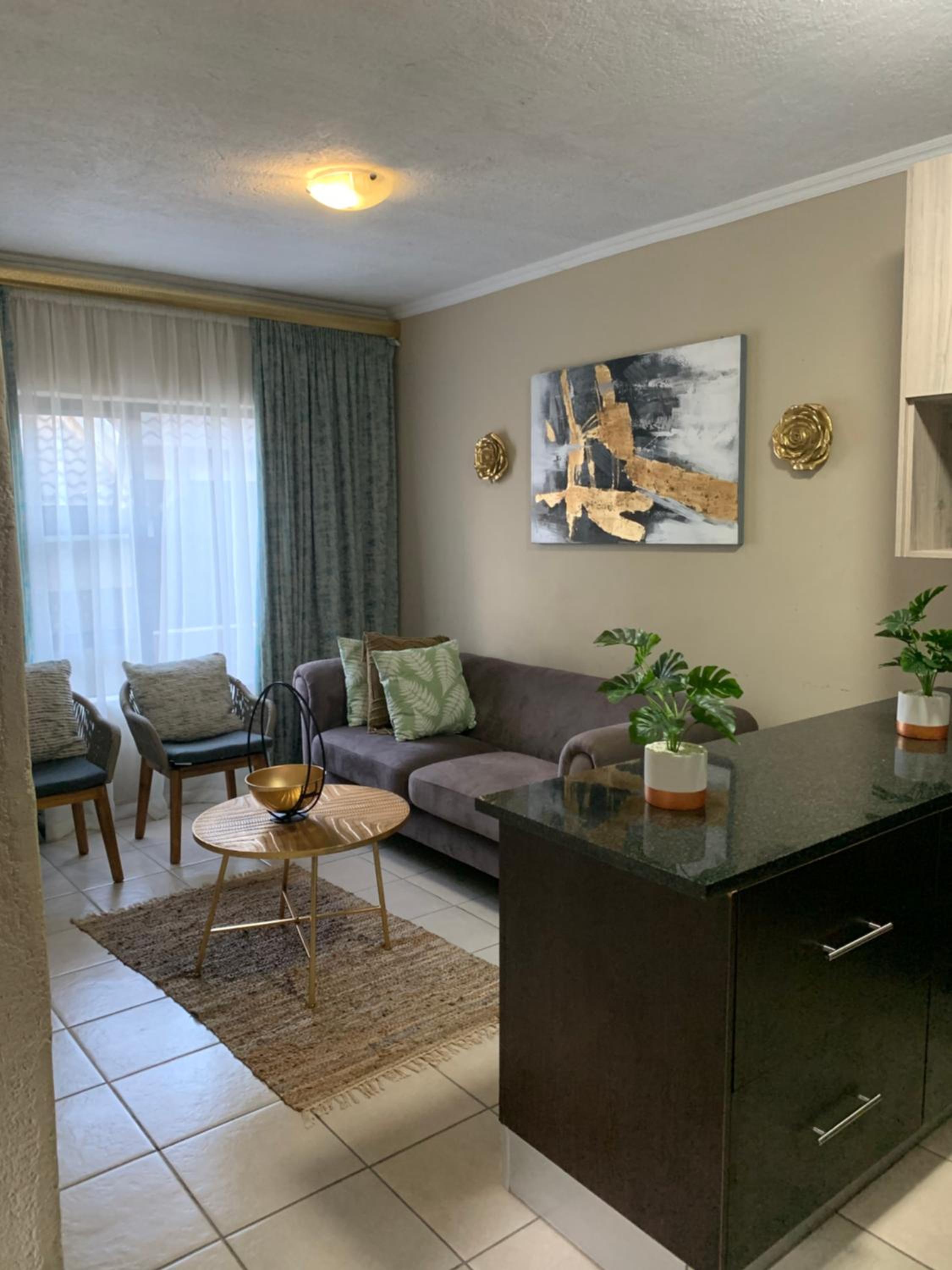 One-Bedroom Apartment - Photo 24