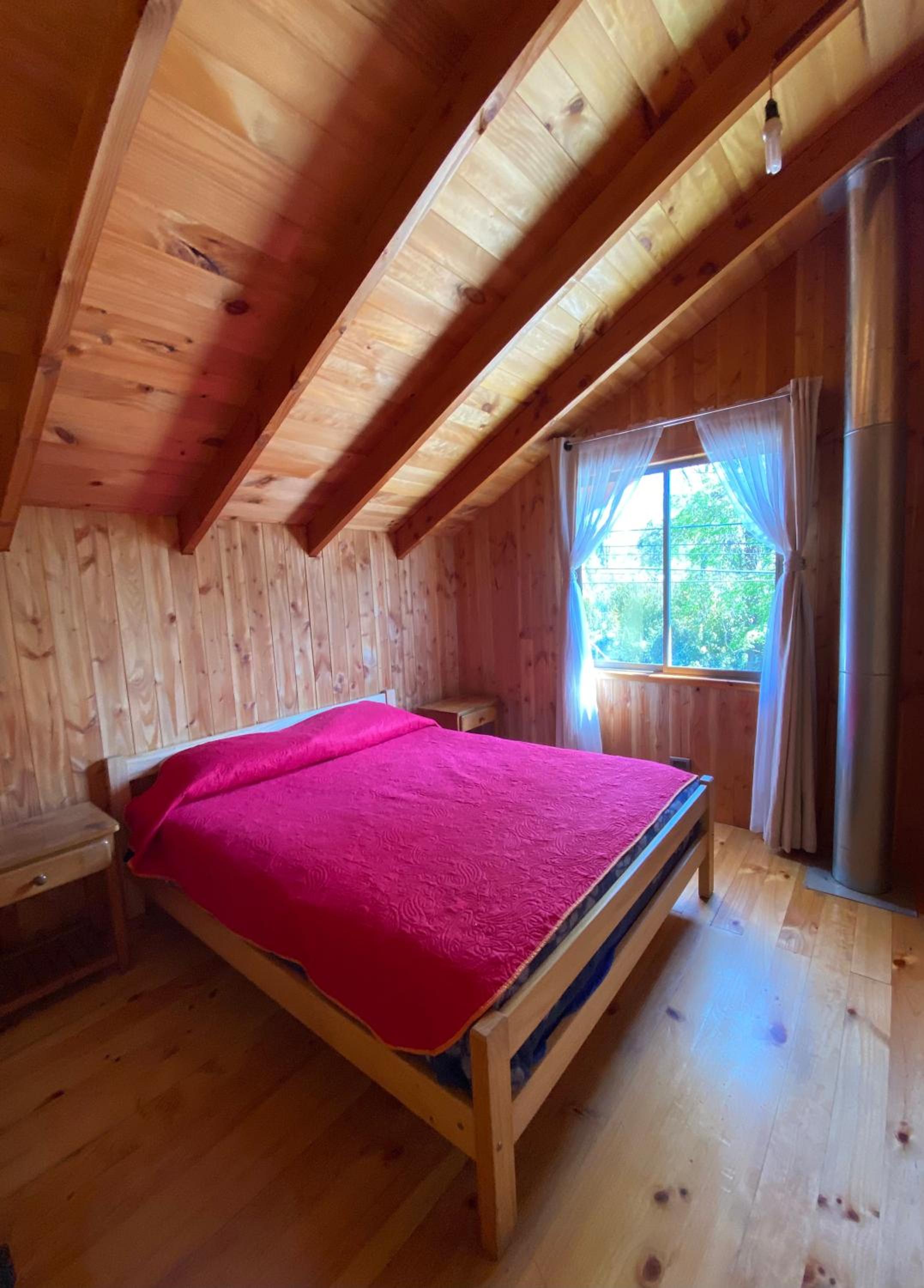 Three-Bedroom House photo 3