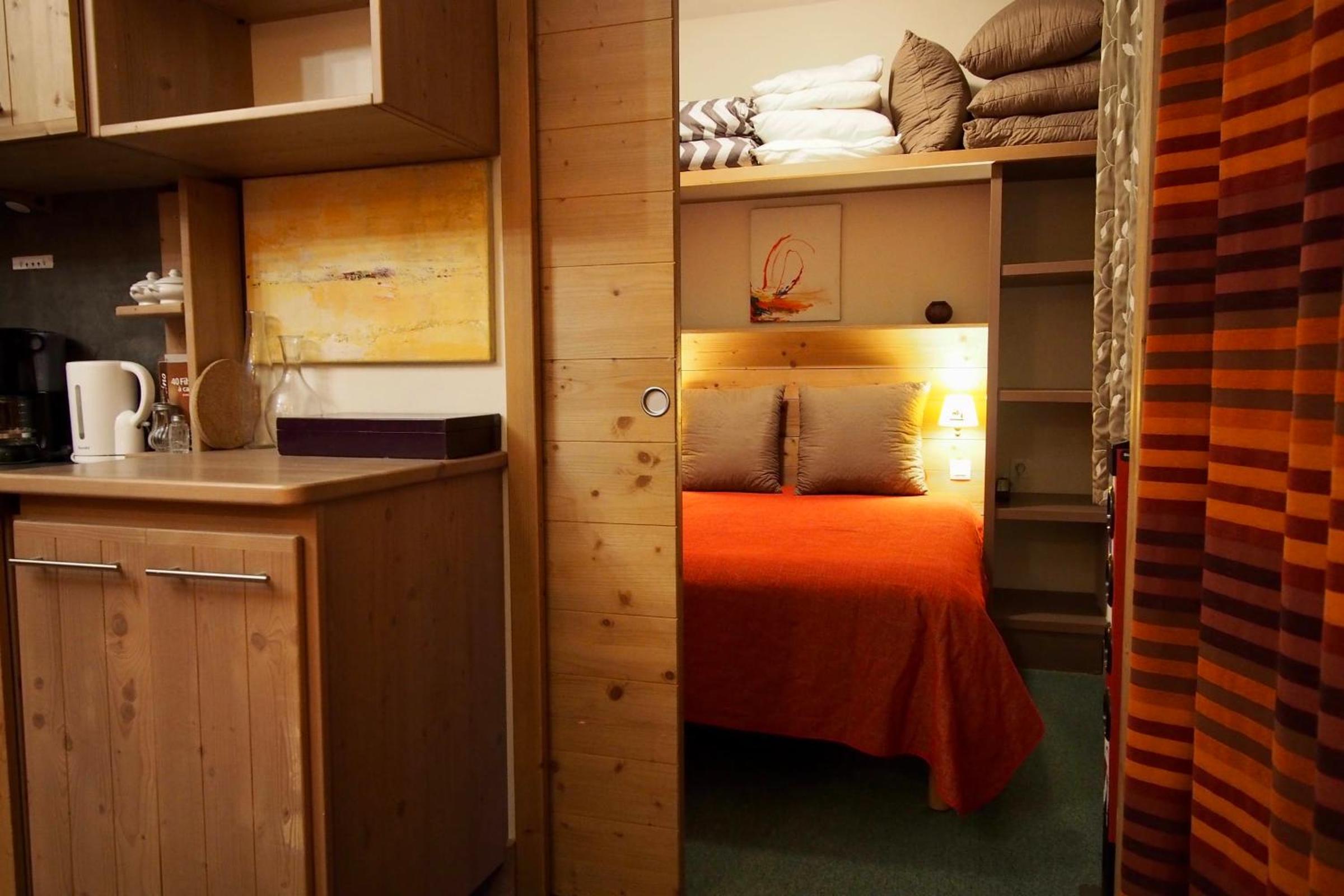 Apartment - Photo 3