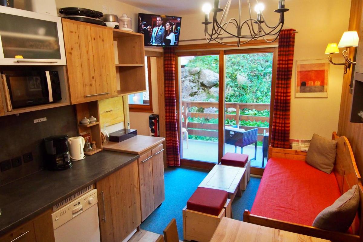Apartment - Photo 2